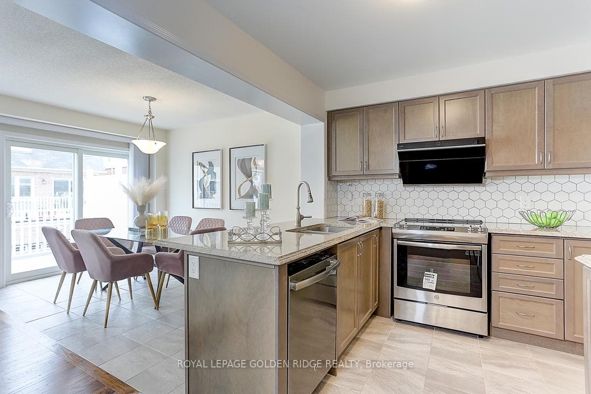 2615 Toffee Street photo 12