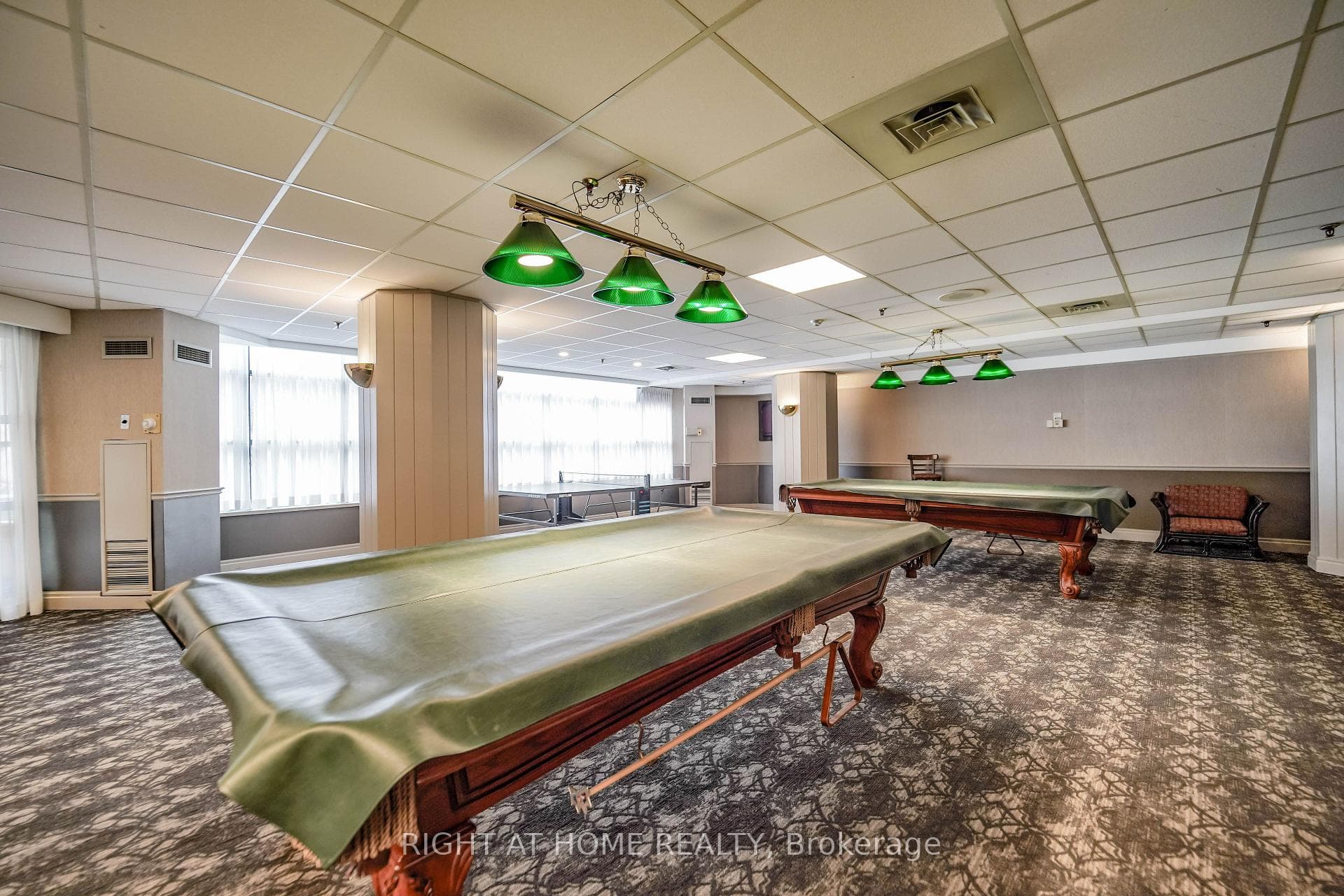 1210 Don Mills Road Unit 123 photo 30