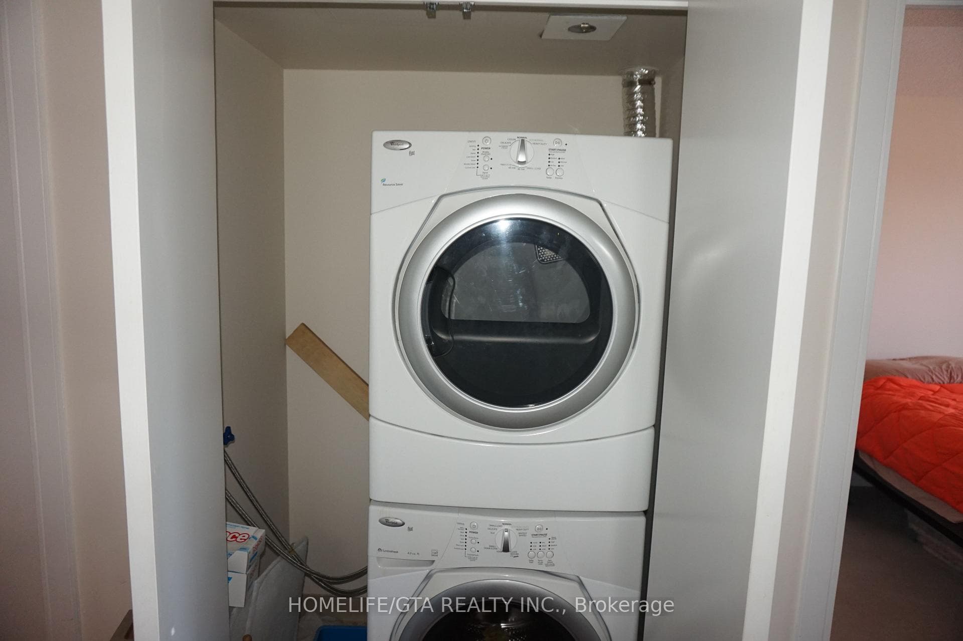 135 Village Green Square Unit 2121 photo 14