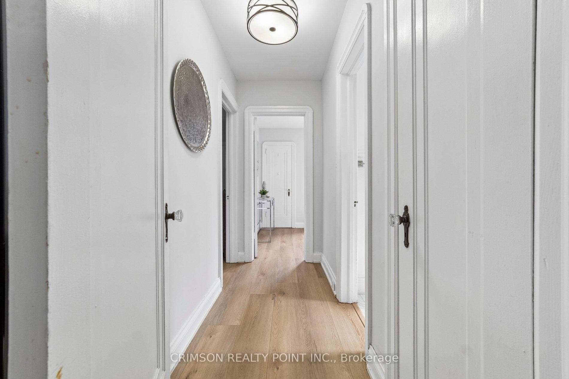 503 Athol Street photo 17