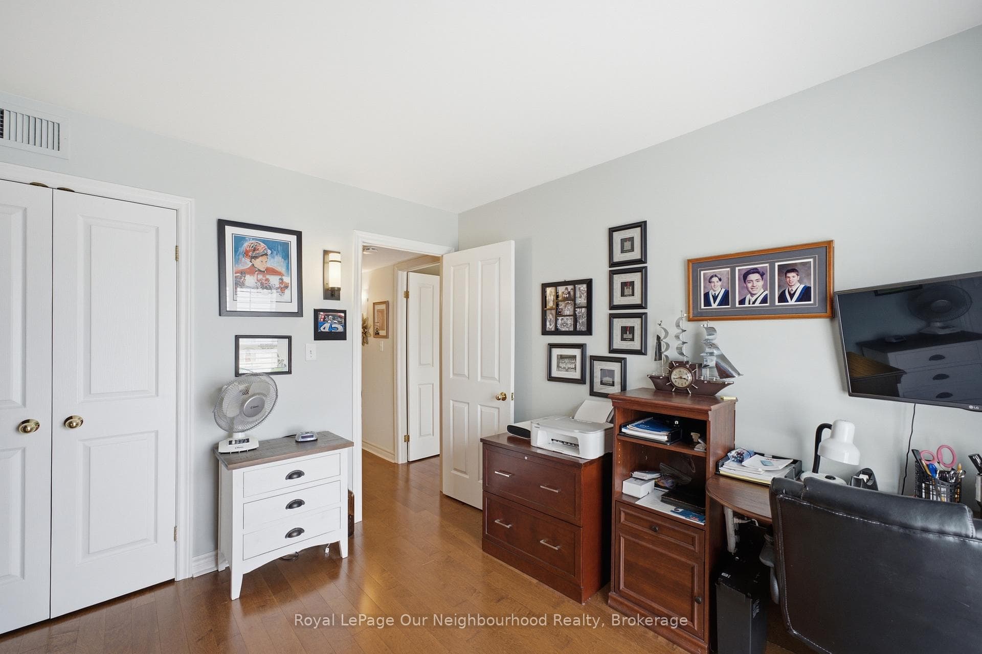130 Queen Street Unit 2A photo 23