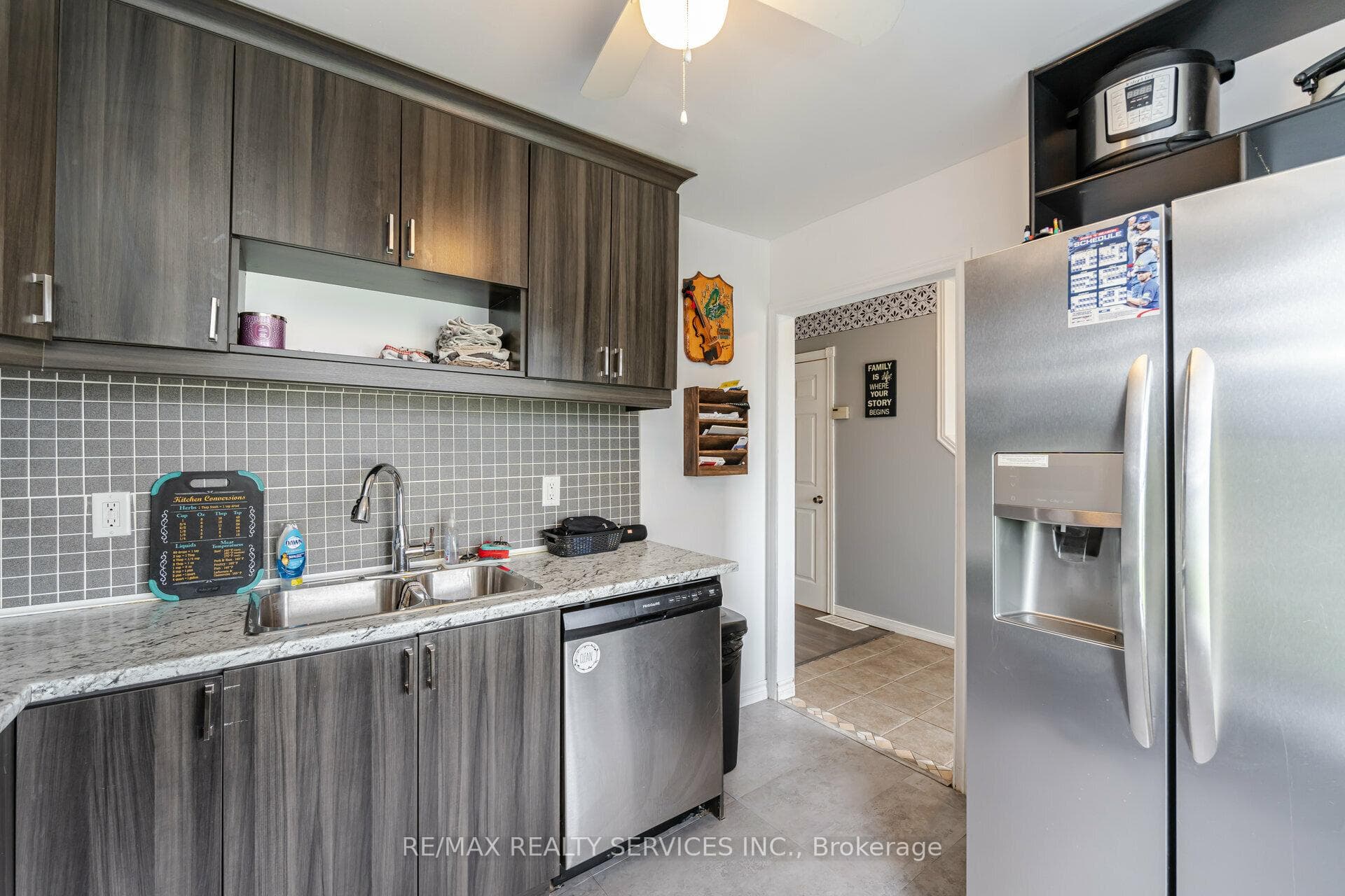 79 Madoc Drive photo 8