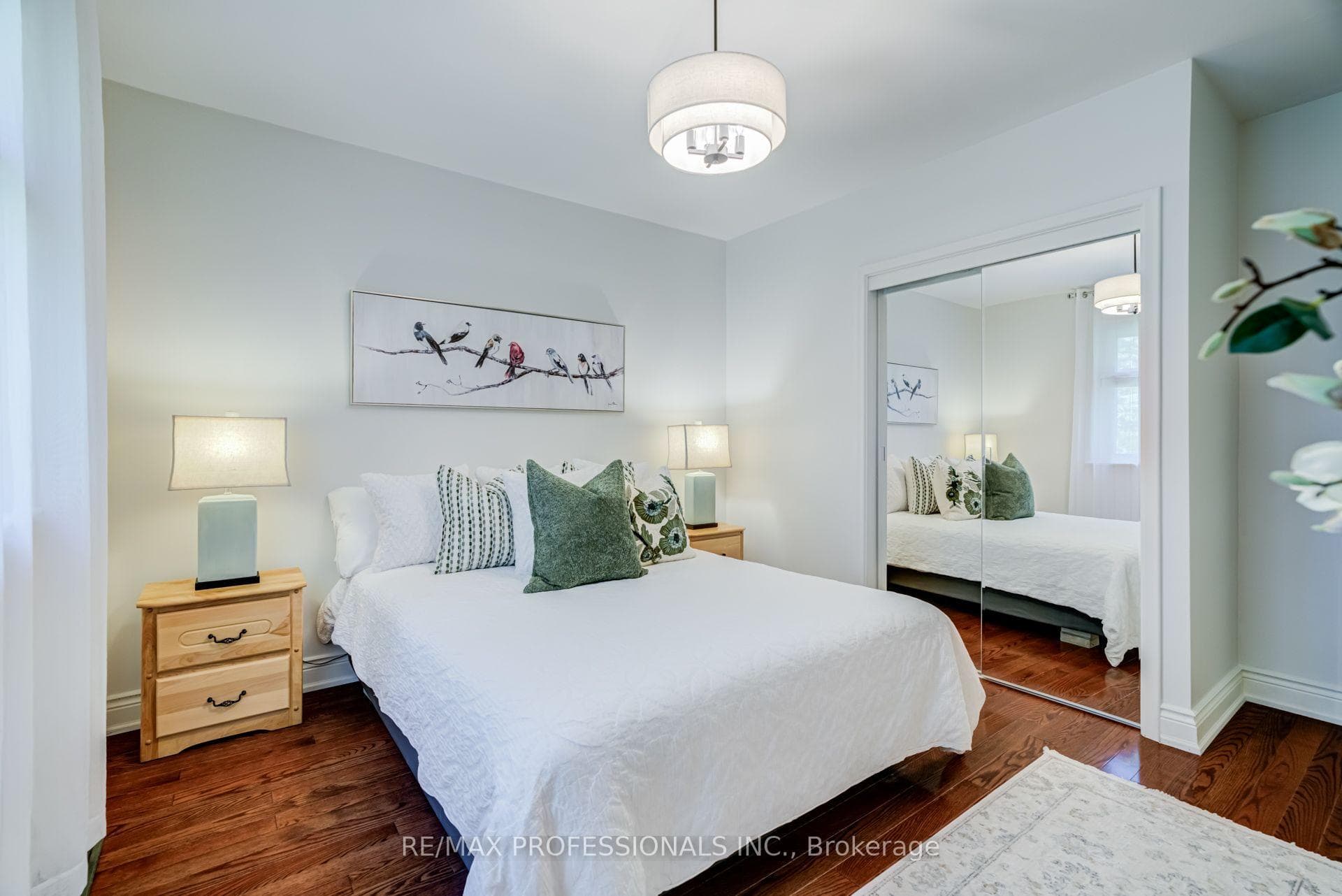 48 Genthorn Avenue photo 25