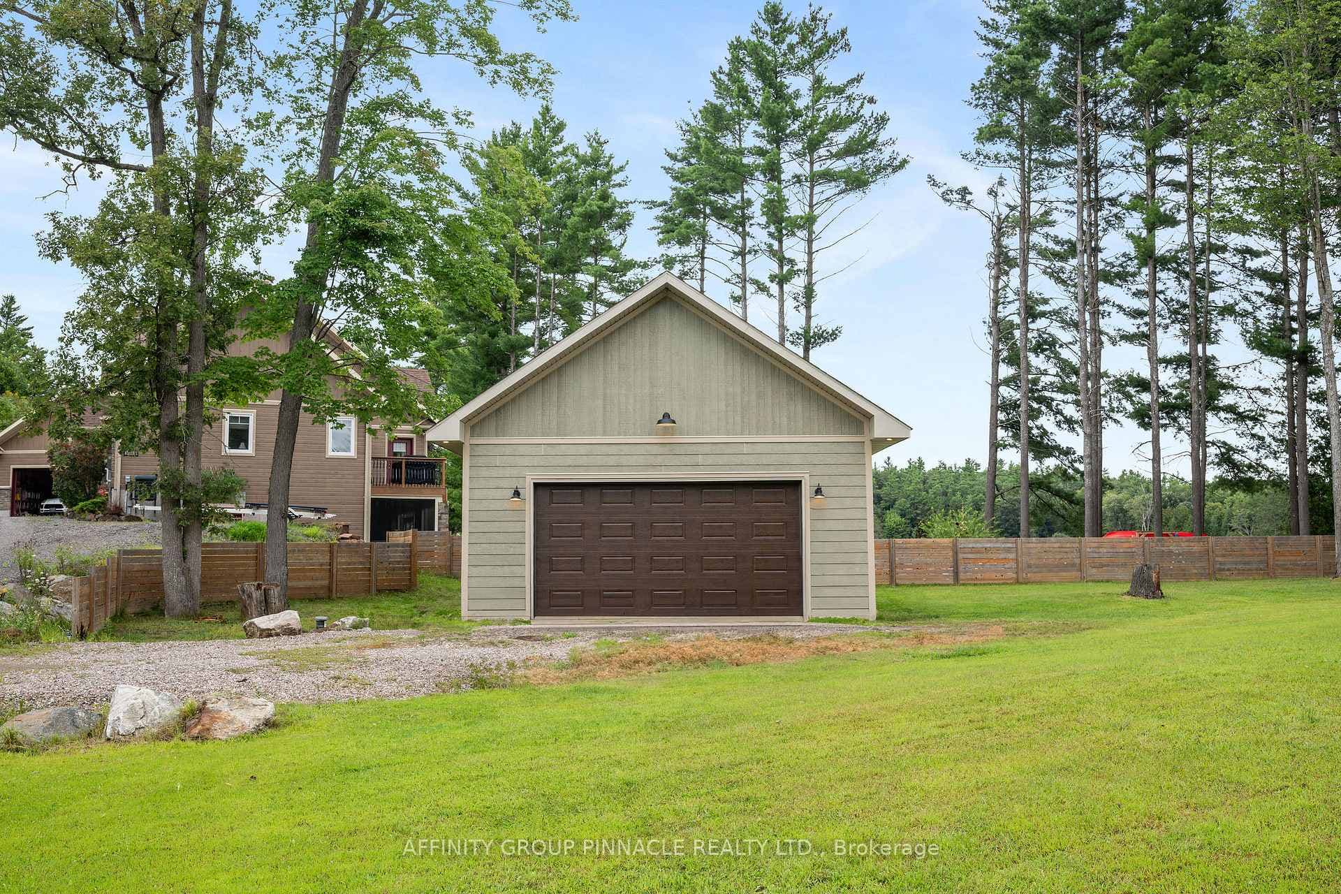 103B Carriage Landing Road photo 5