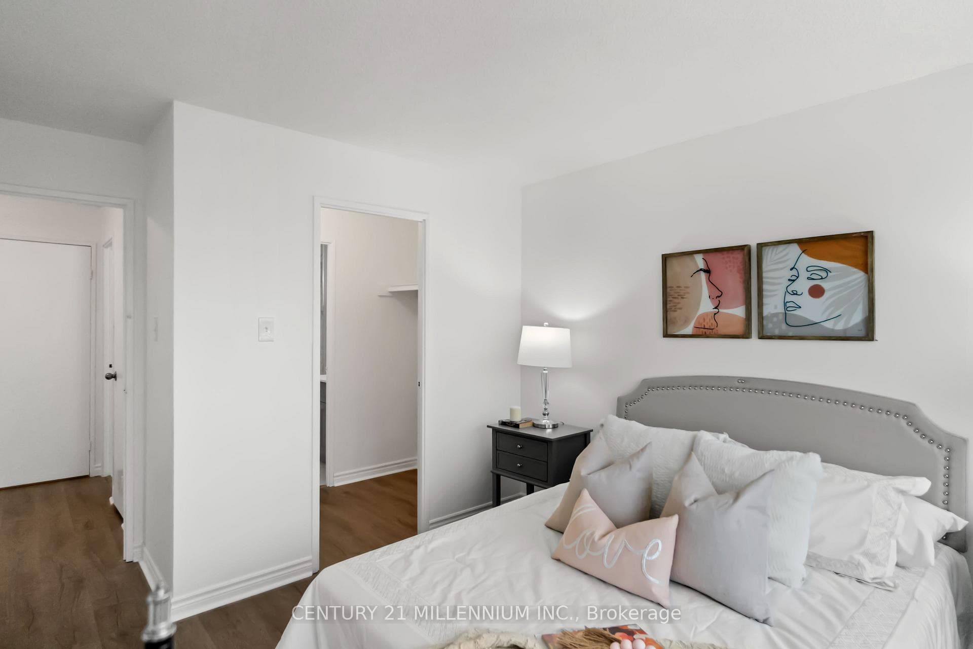 3055 Tomken Road Unit 308 photo 9