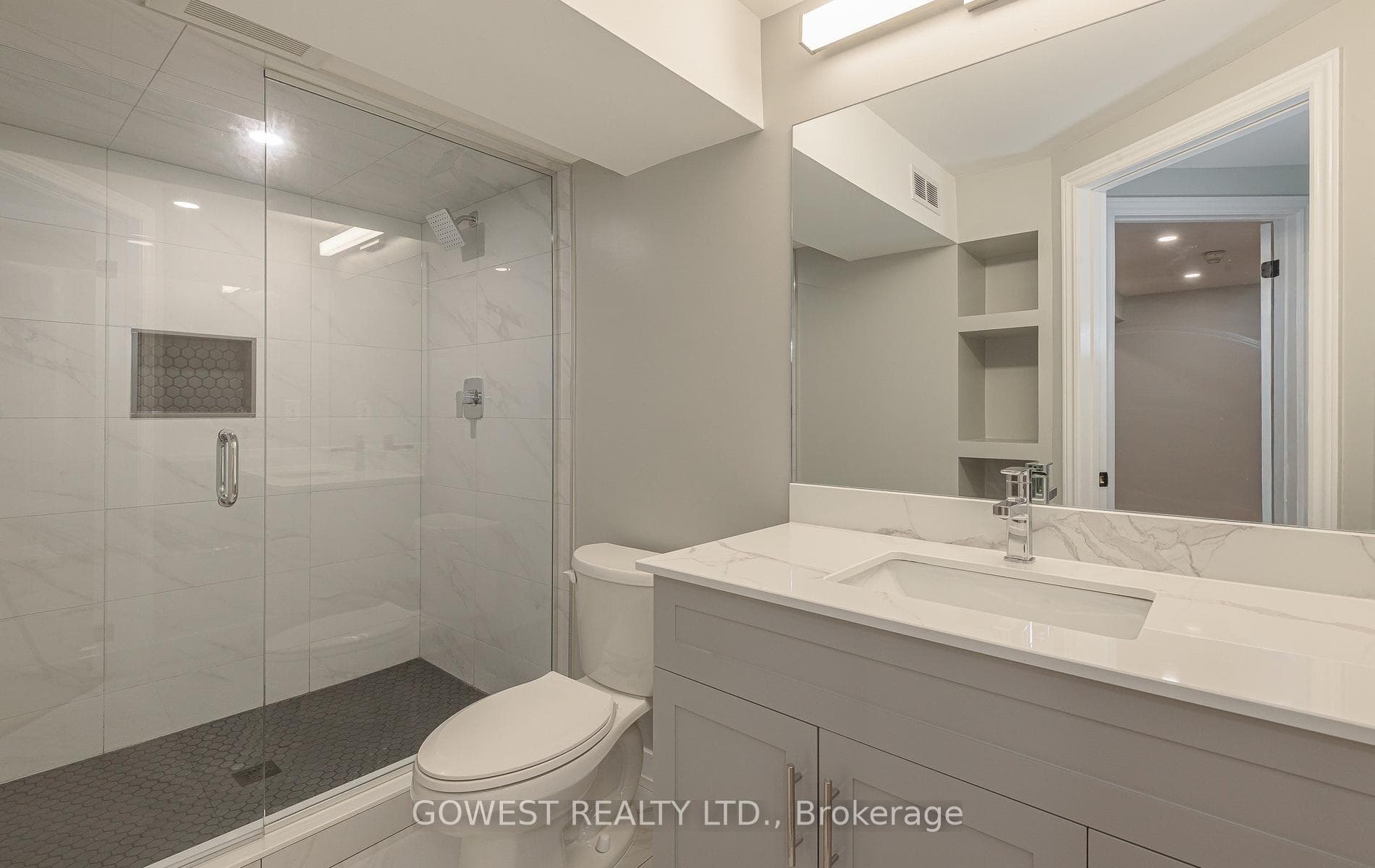 134 Grenadier Road Unit 4 photo 21