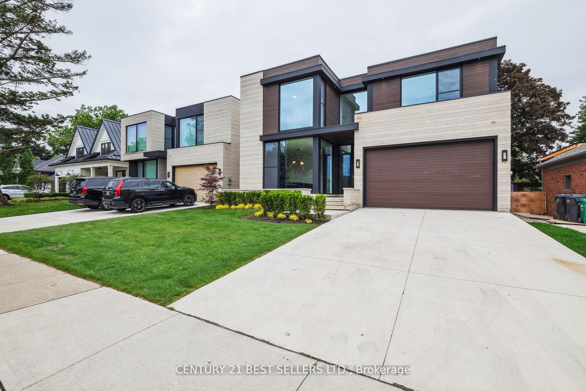 121 Cumberland Drive photo 1