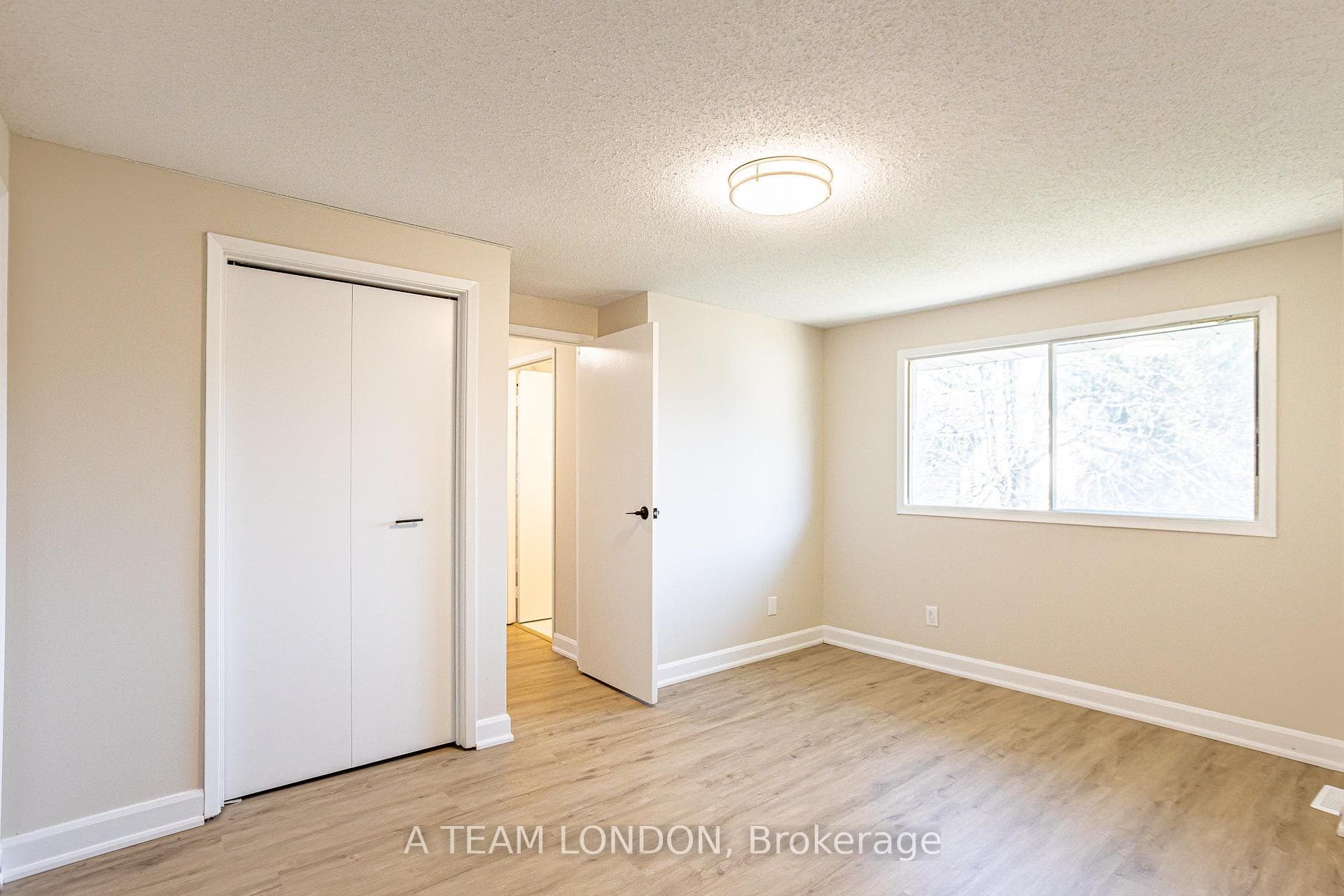 35 Waterman Avenue Unit 75 photo 21