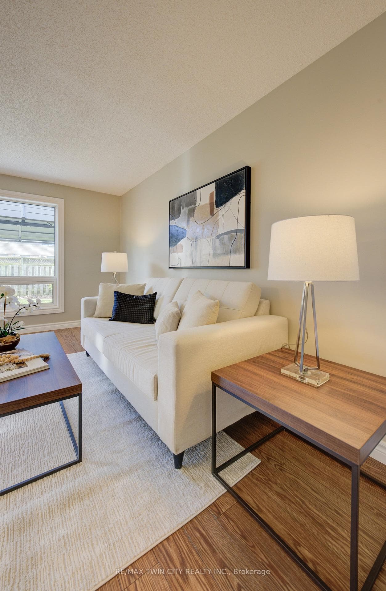 16 Edgemere Drive photo 7