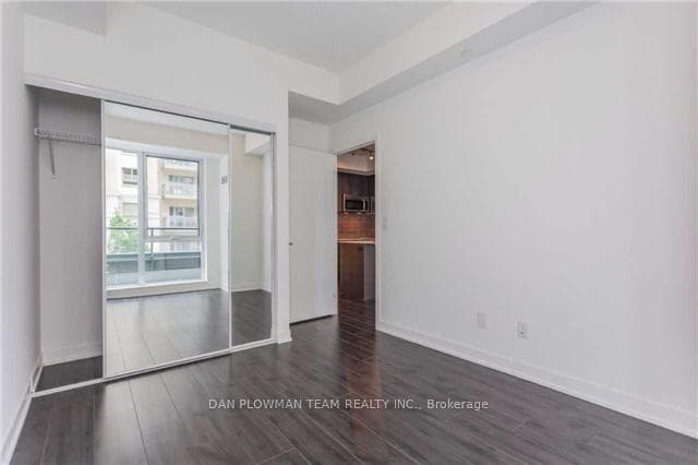 18 Rean Drive Unit 220 photo 12