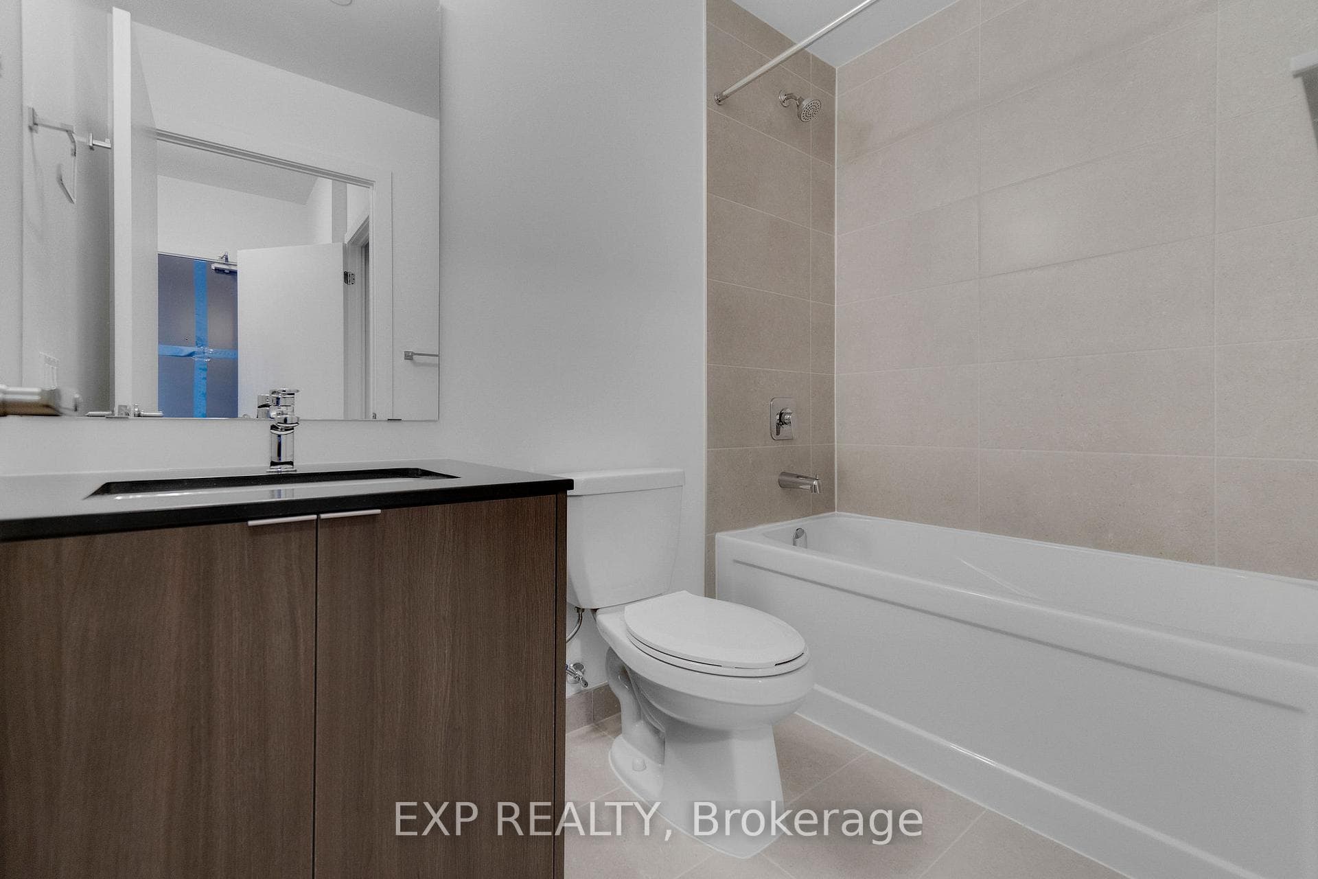 2088 JAMES Street Unit 409 photo 35