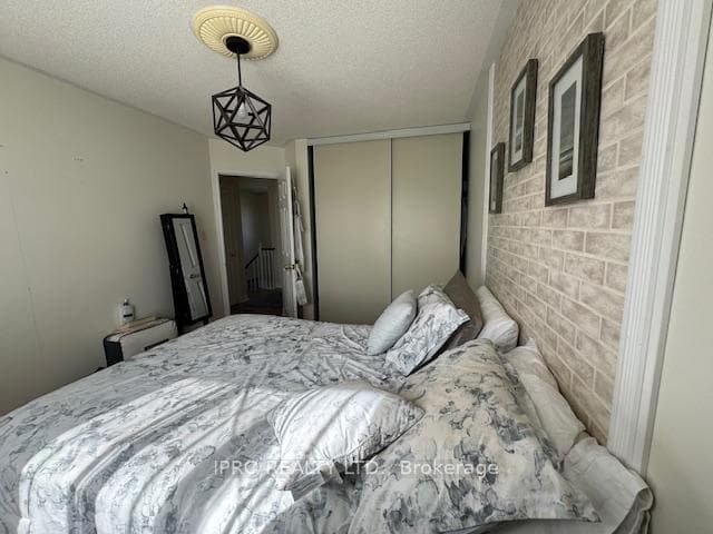 343 Esther Drive photo 7