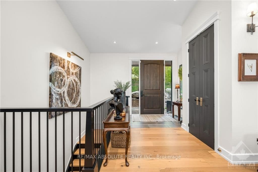 1645A CALABOGIE Road photo 4