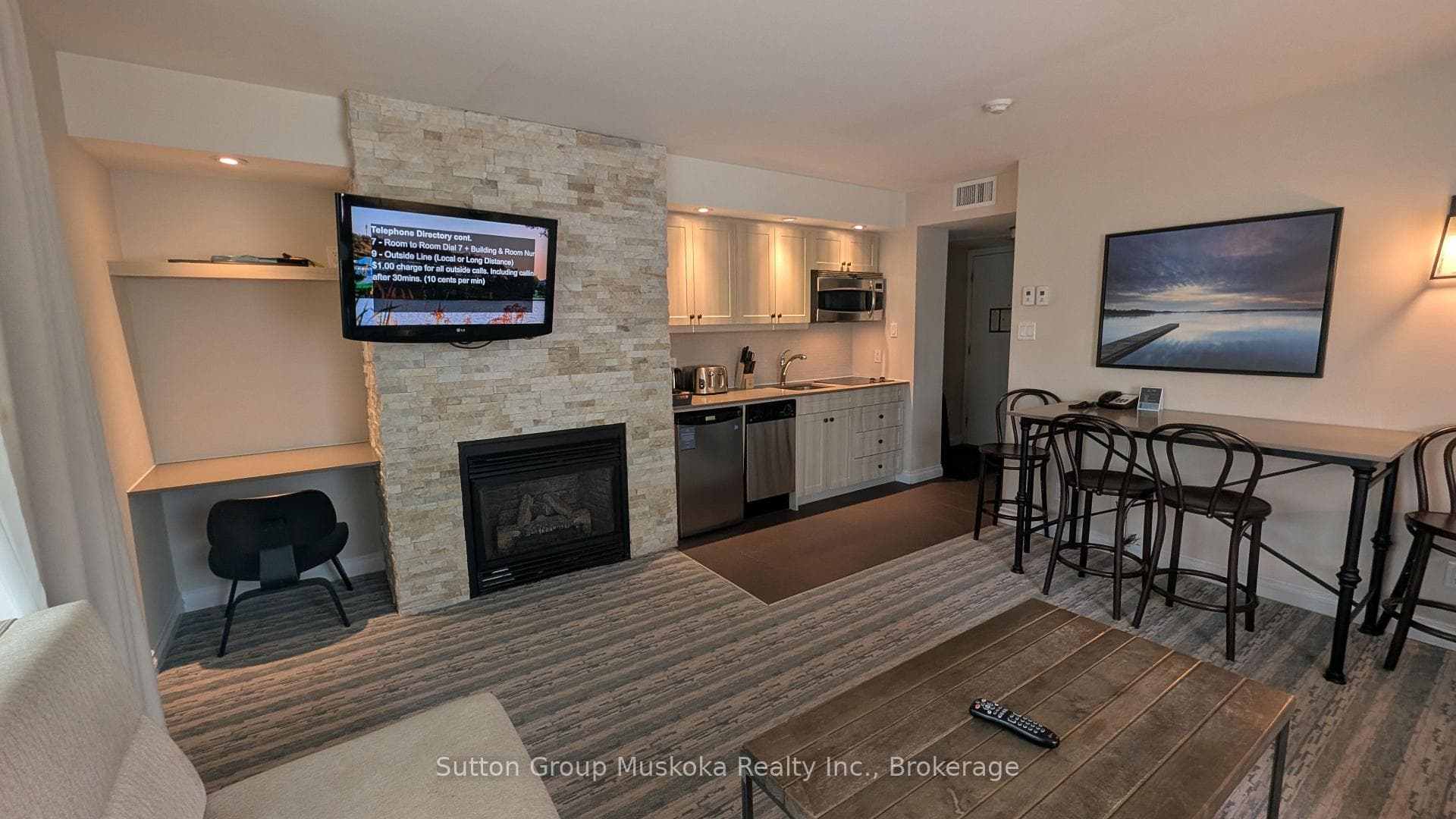 54-203 Deerhurst Drive Unit 54-203 photo 6