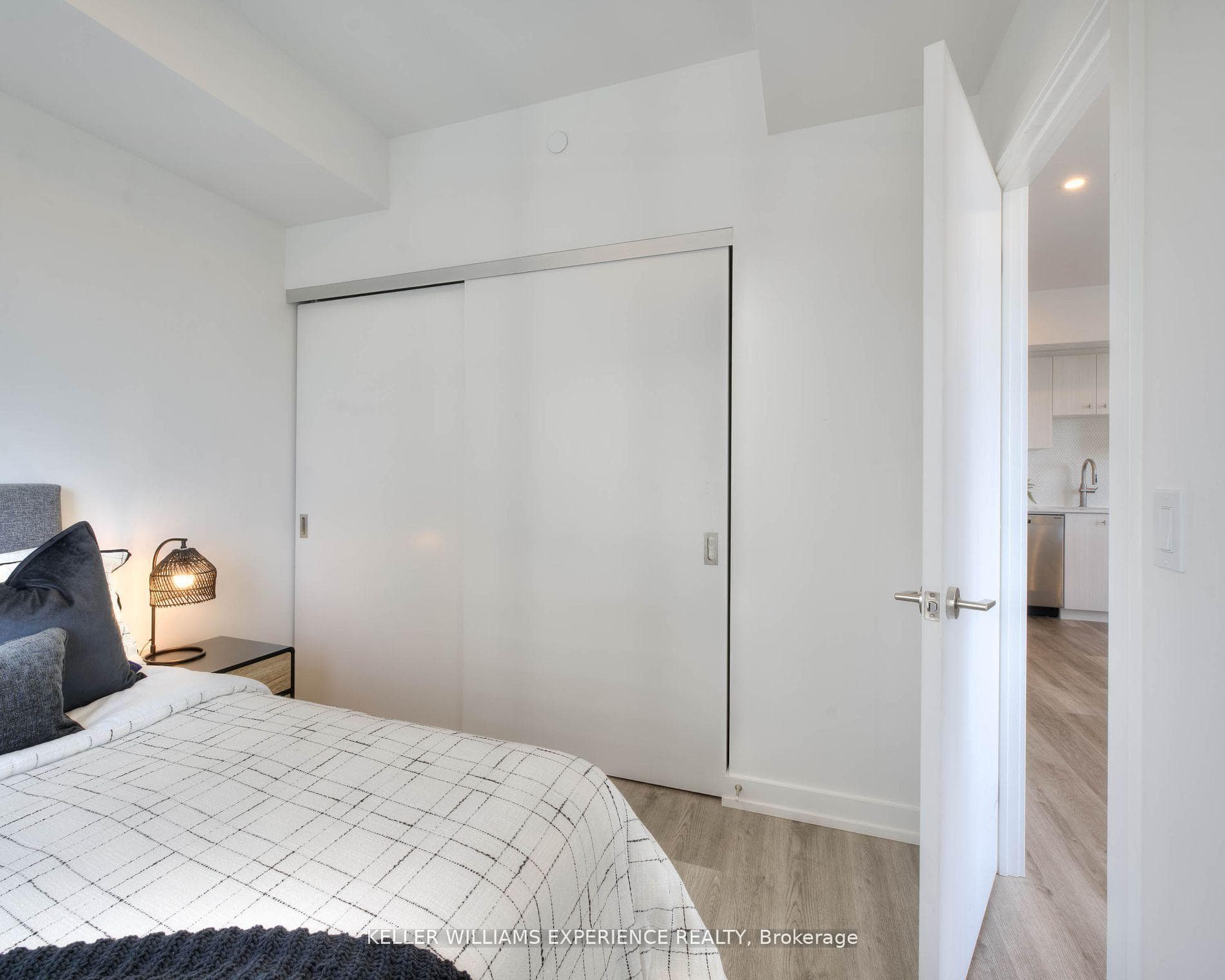 15 Wellington Street Unit 1112 photo 19