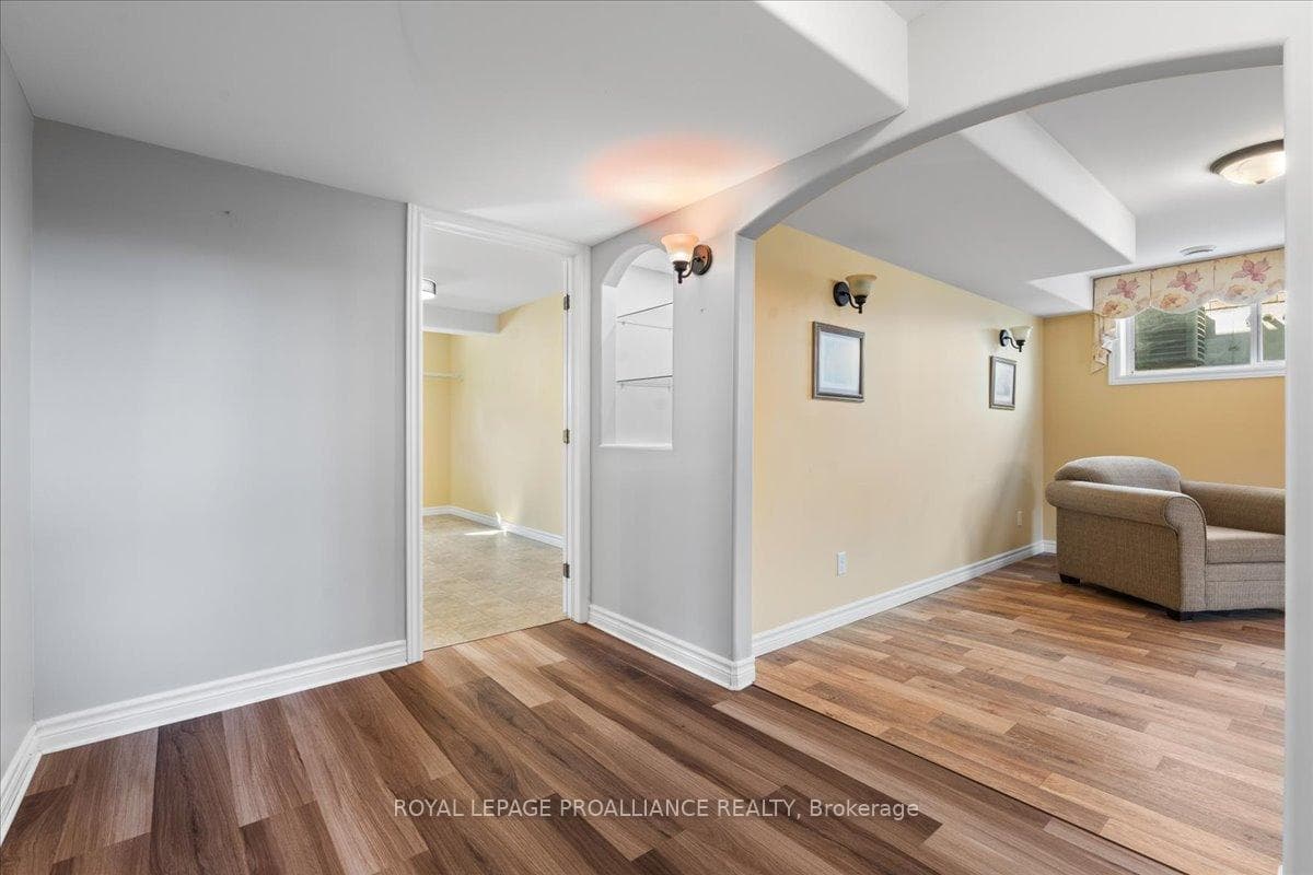 5 Barnett Street photo 20