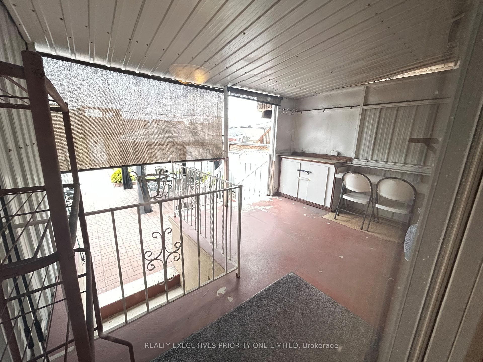 224 Caledonia Road photo 15