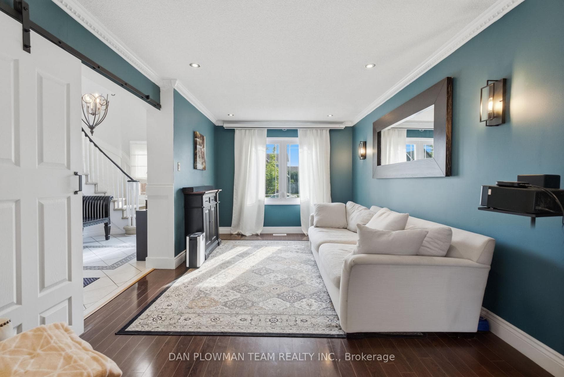 23 Elmeroy Court photo 6
