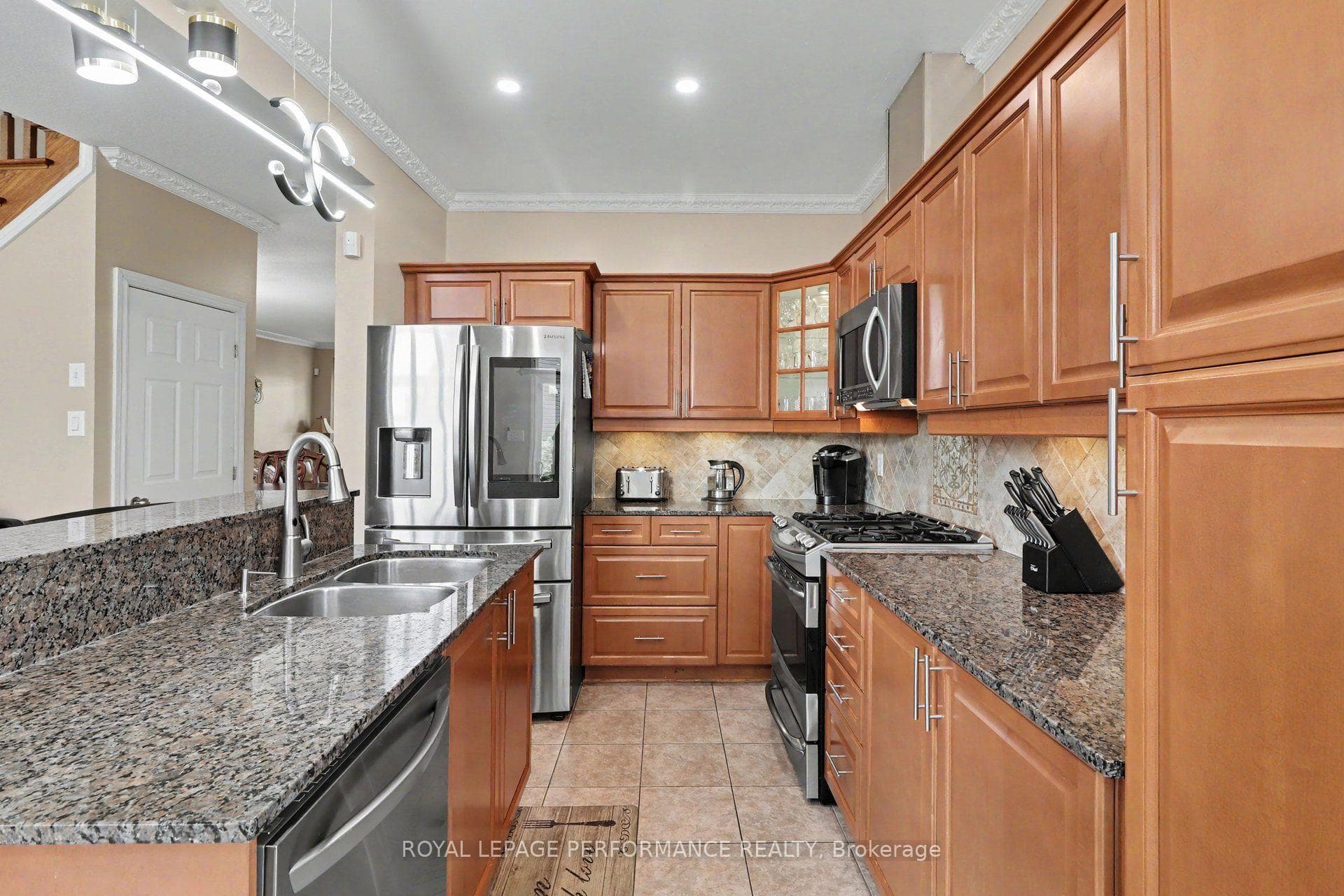 119 Felicity Crescent photo 10
