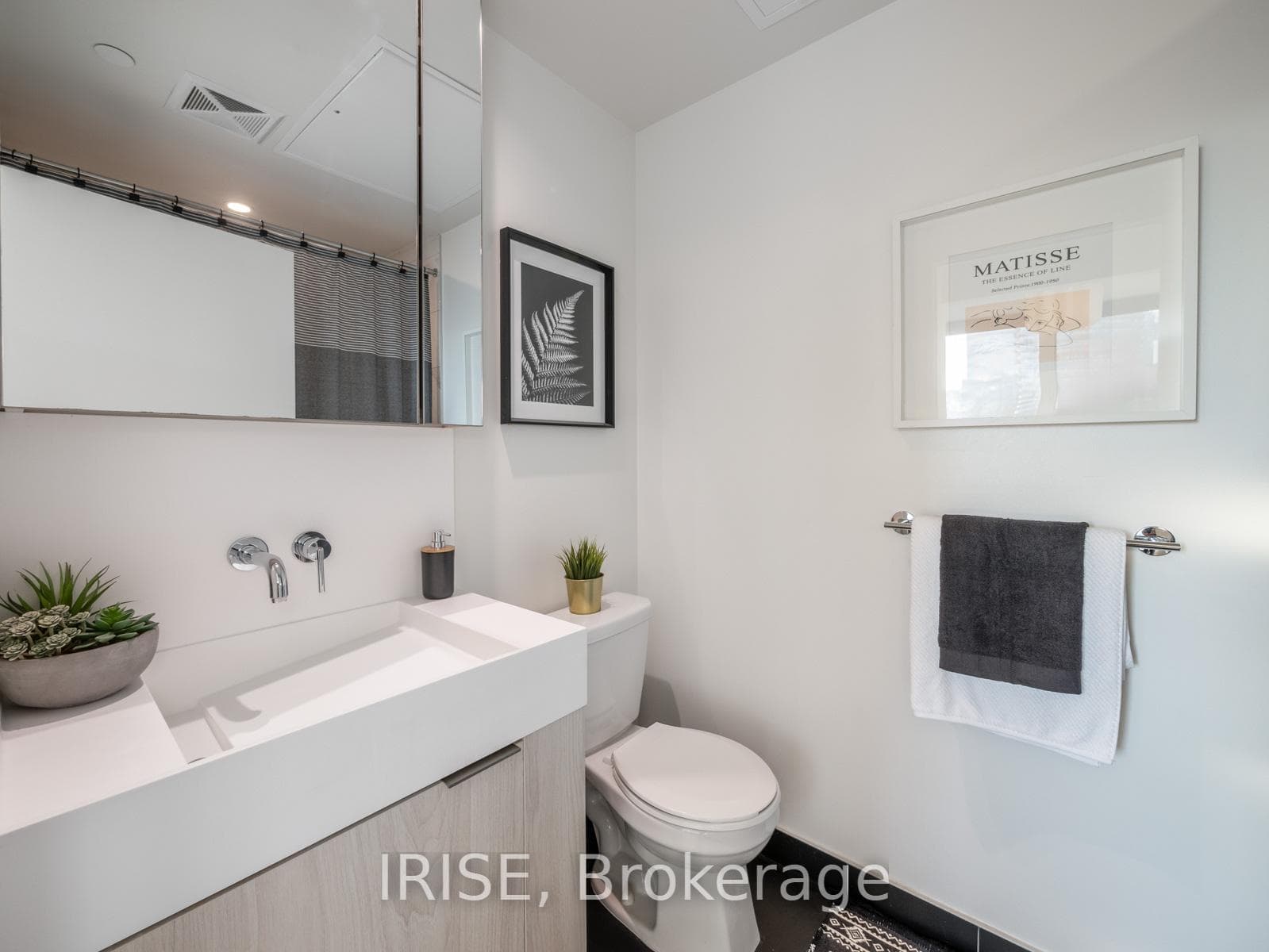20 Richardson Street Unit 2207 photo 23