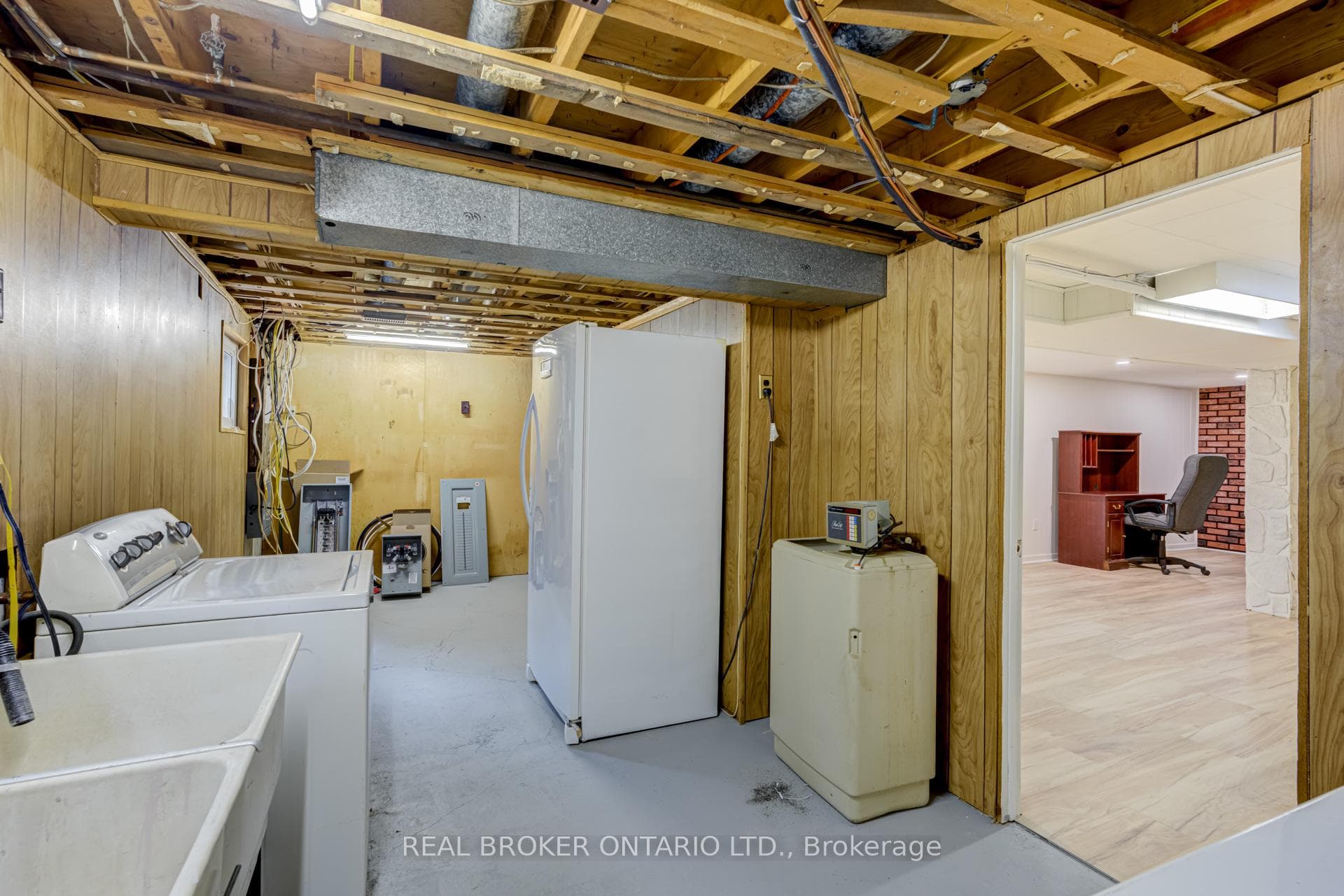 1252 Lakeview Drive photo 43