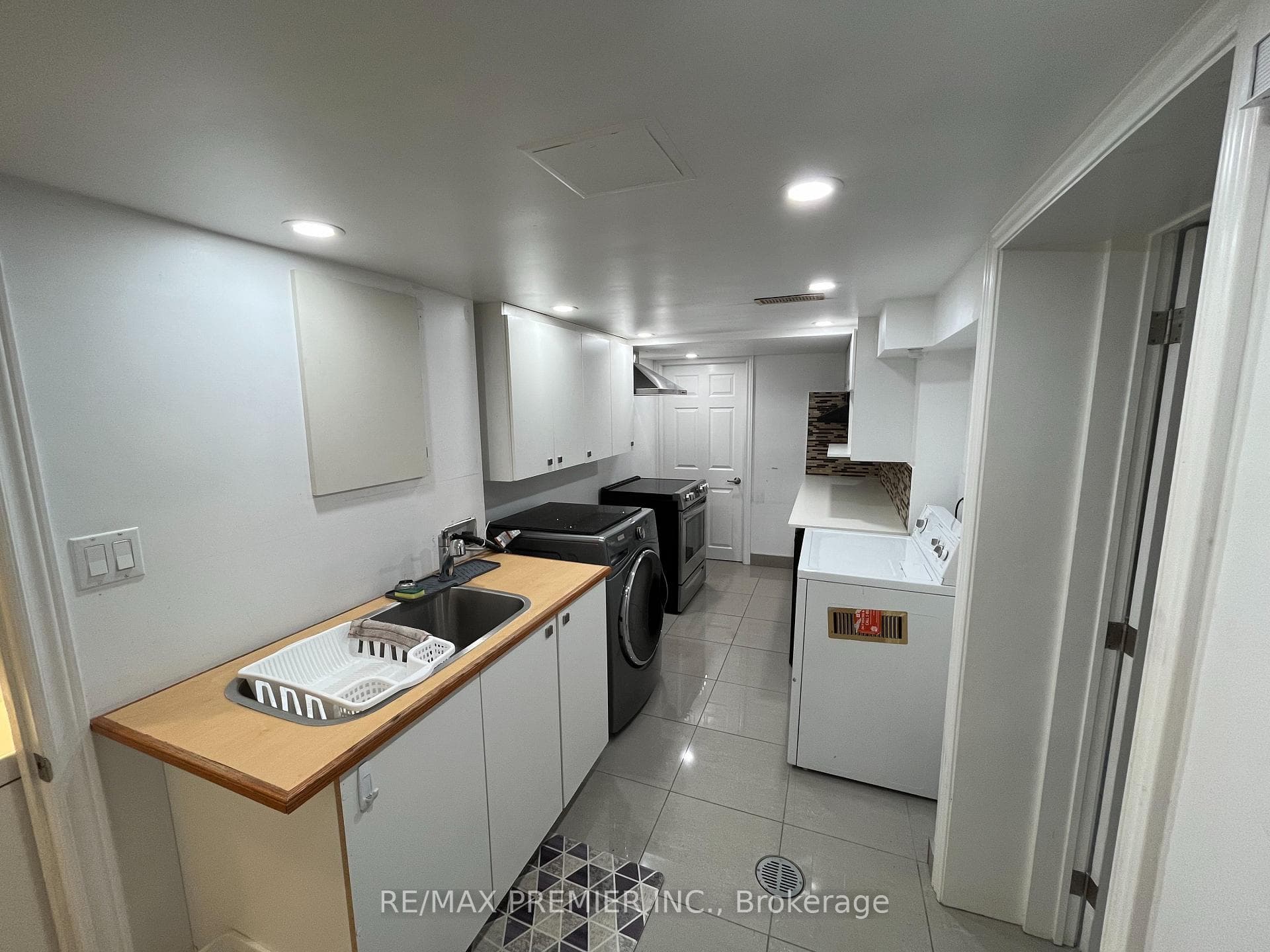 126 Pioneer Lane Unit BSMT photo 8