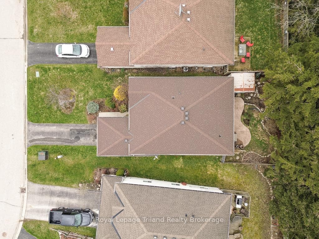 14 Rossiter Road photo 35