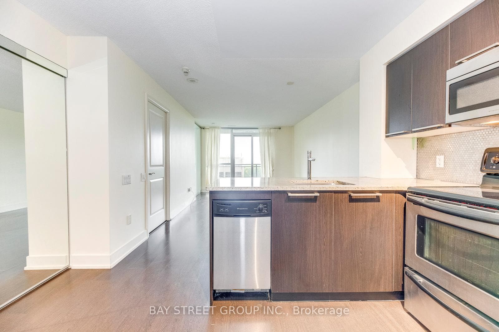 23 Sheppard Avenue Unit 1007 photo 16