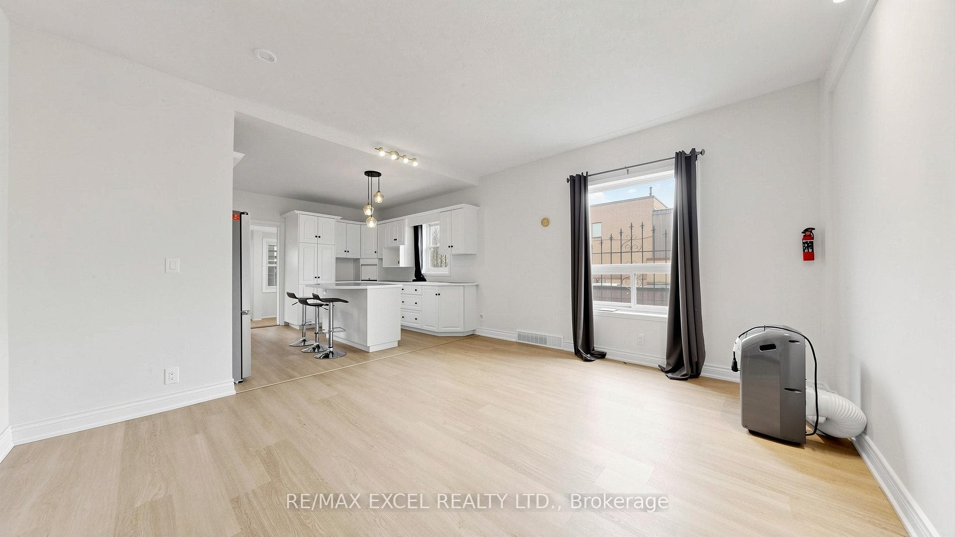 259 Victoria Avenue photo 10