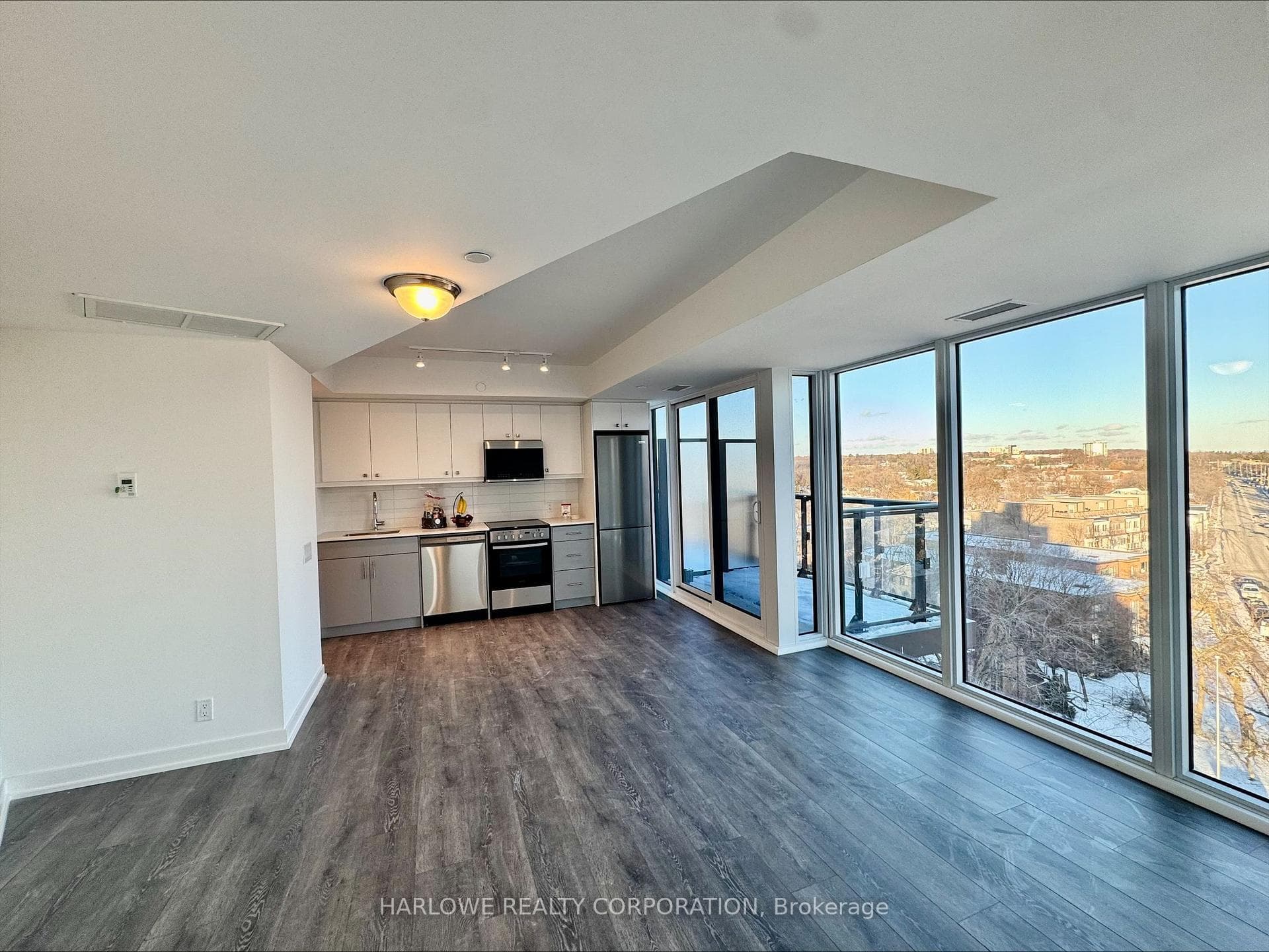 2 Manderley Drive Unit 909 photo 1