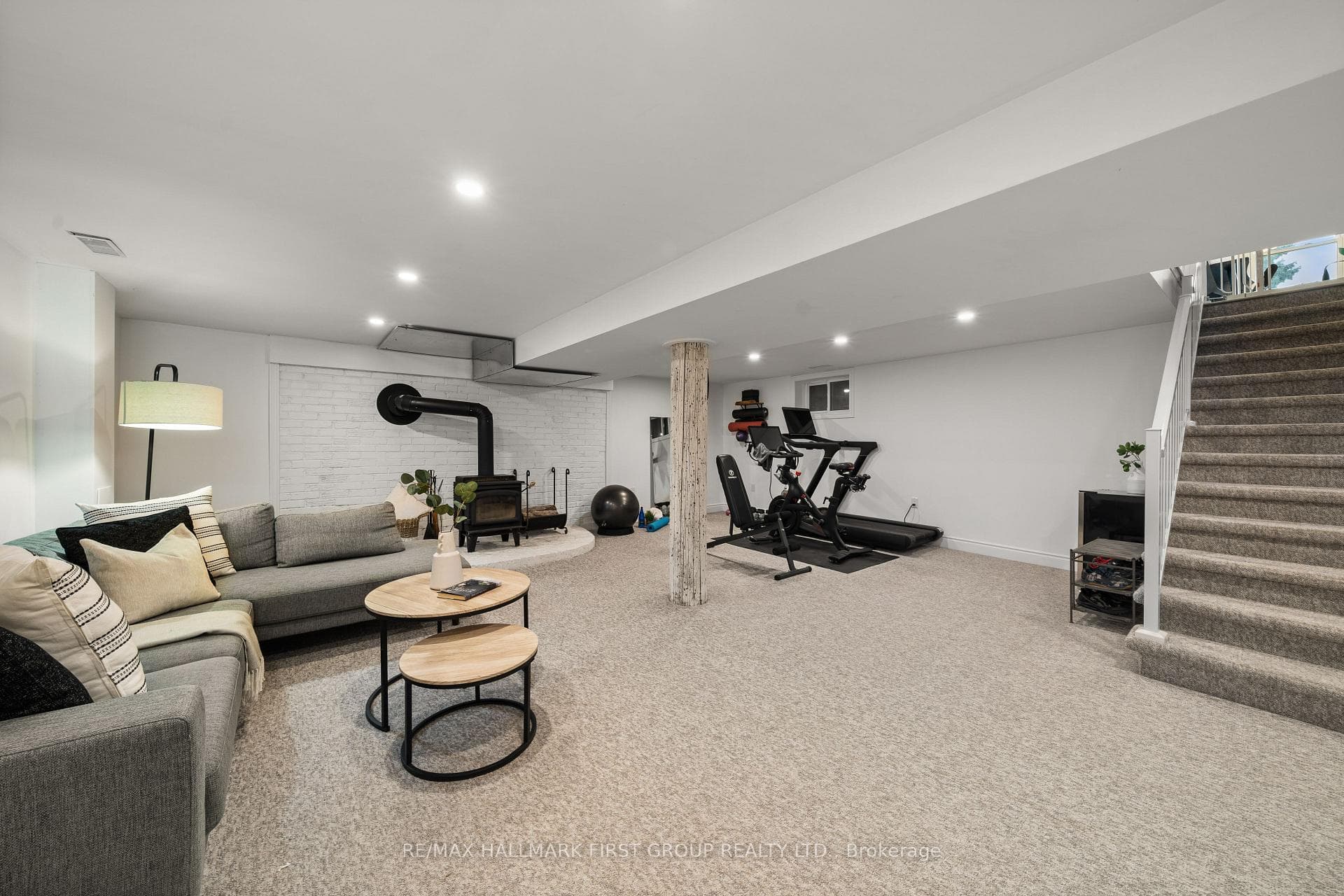 6 Orchard Avenue photo 26