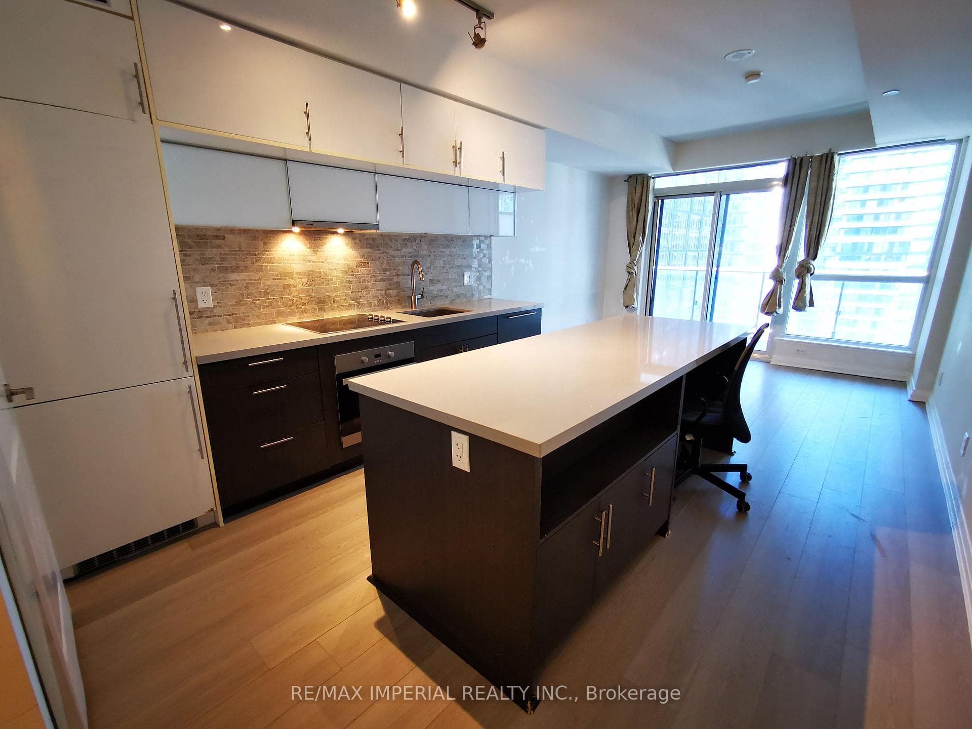 8 Mercer Street Unit 2709 photo 17