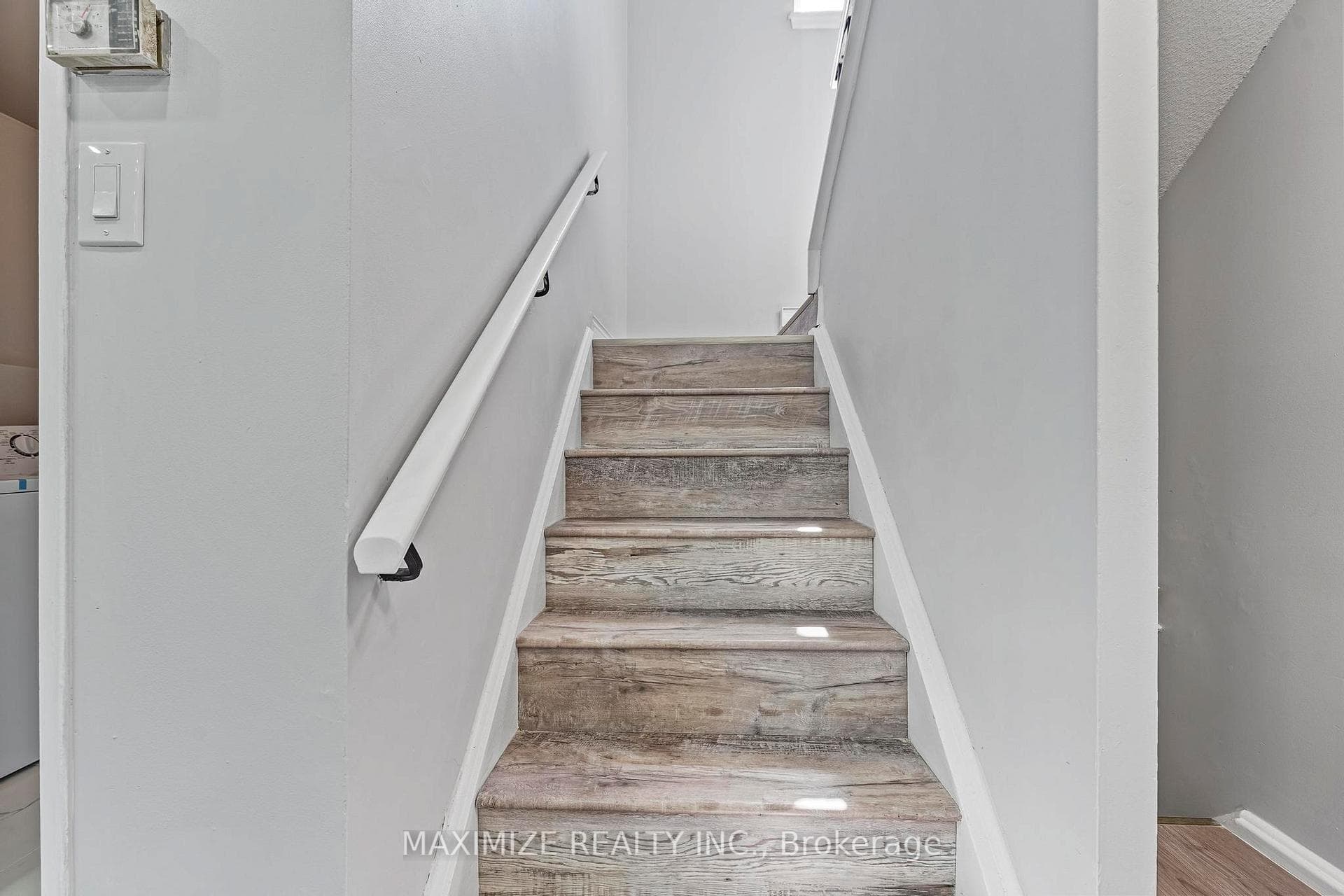 1055 Dundas Street Unit 192 photo 10