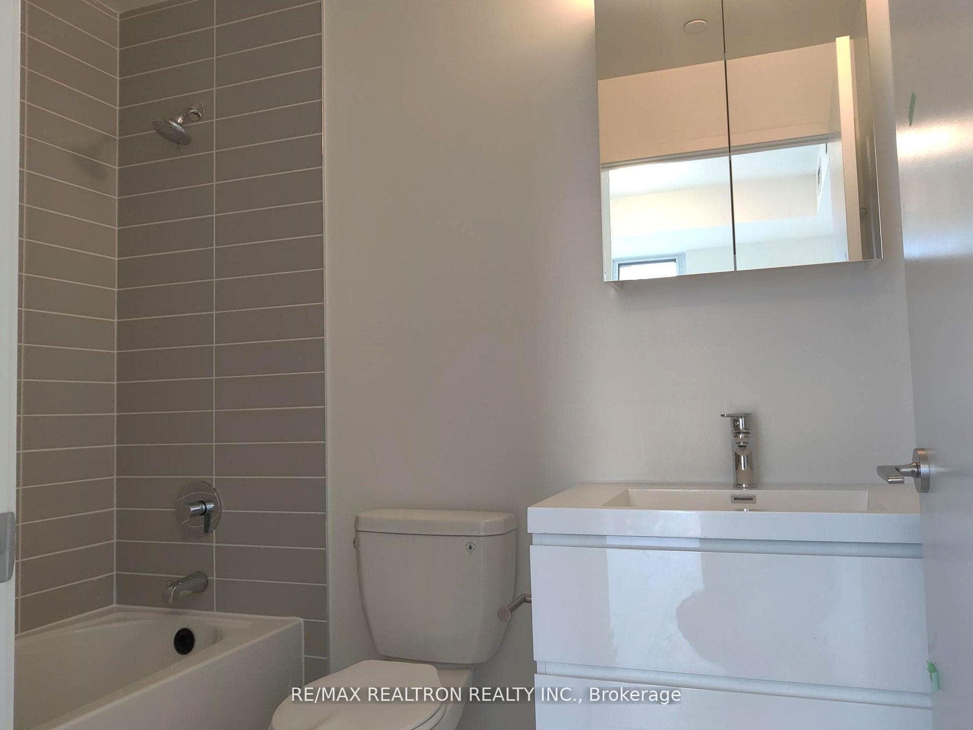 8119 Birchmount Road Unit A1714 photo 7