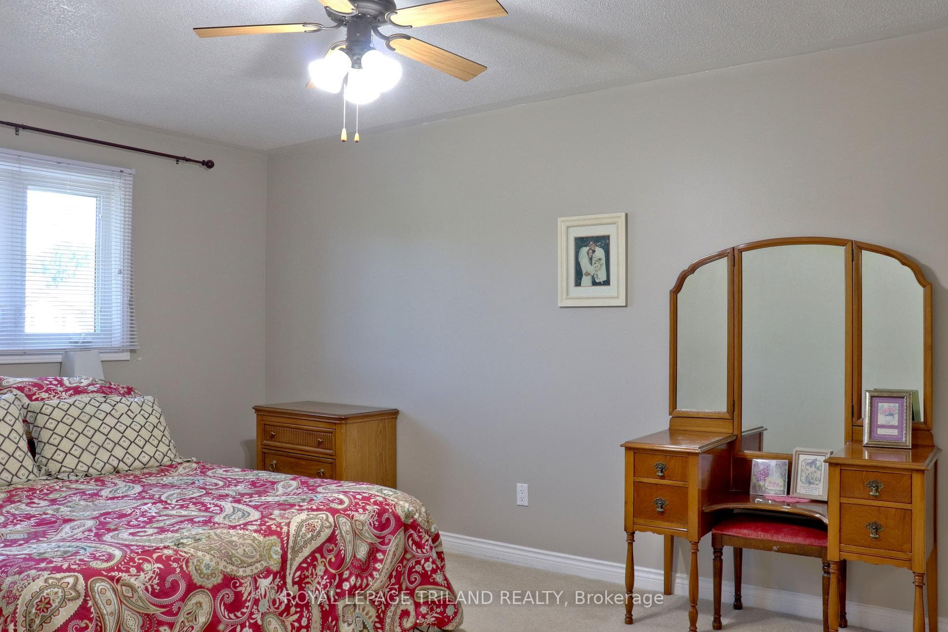 11 Lynngate Grove photo 18