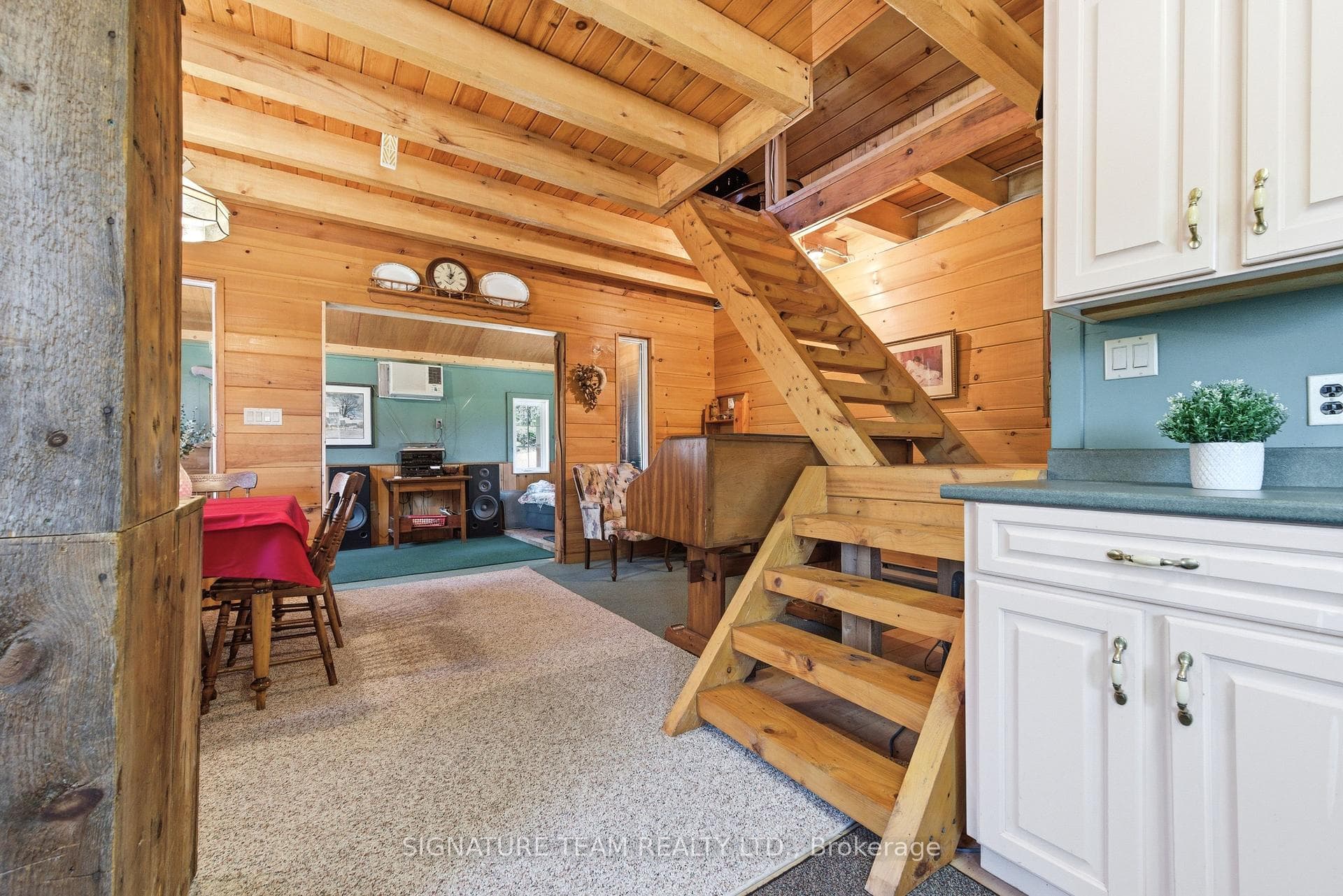 527 B Lorwell Lake Drive photo 9