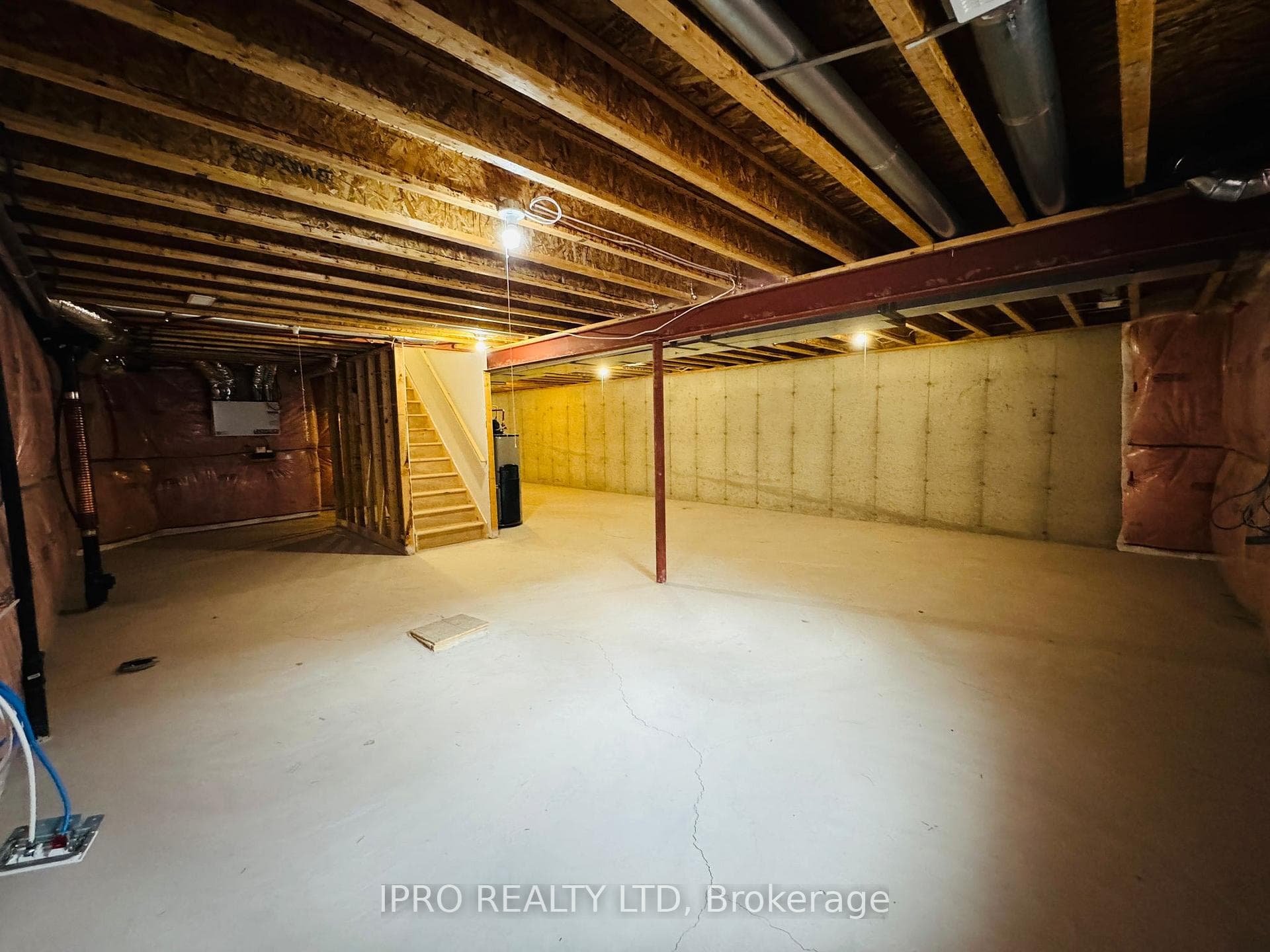 16 Ellis Avenue photo 19