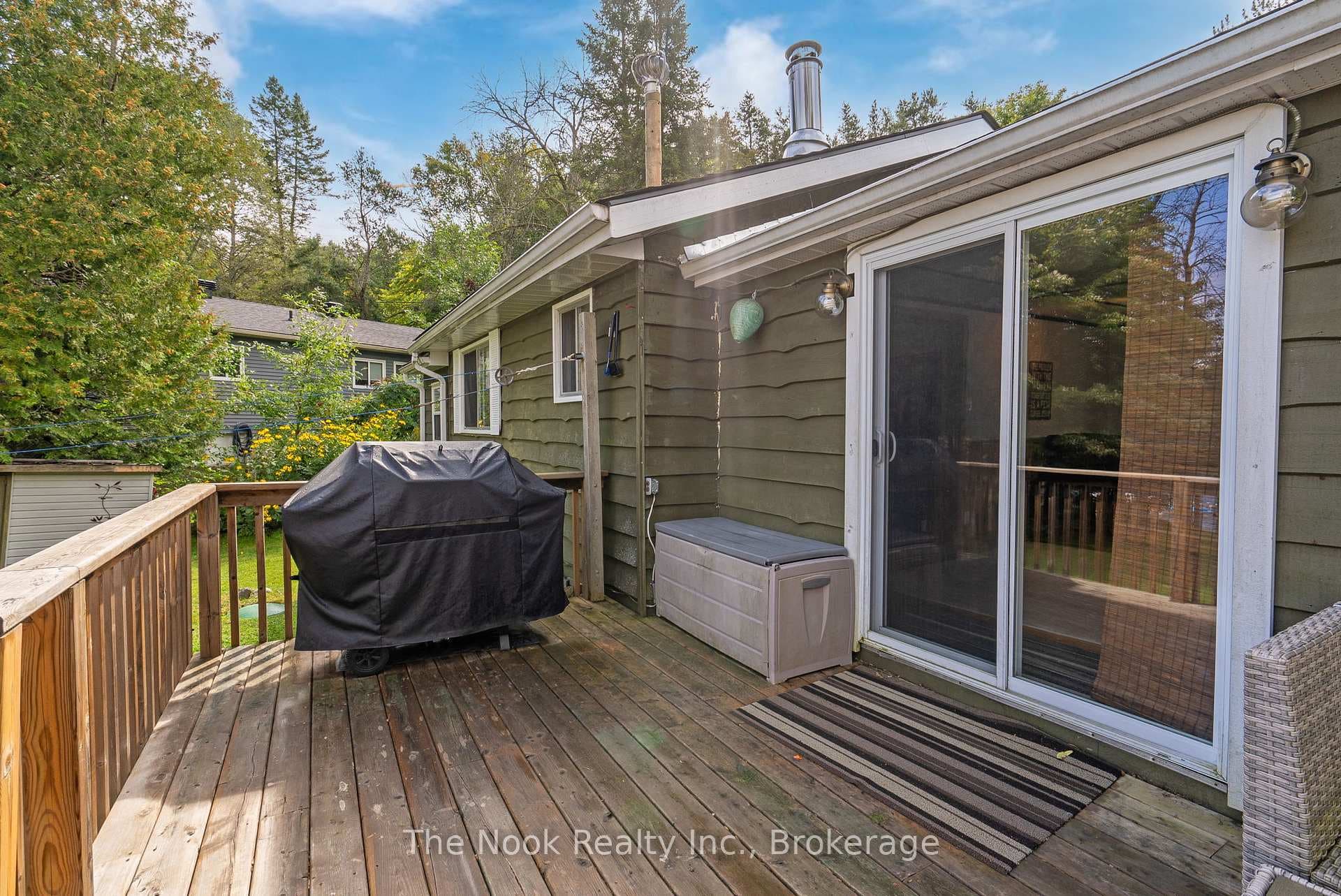 37 Goldfinch Lane photo 5