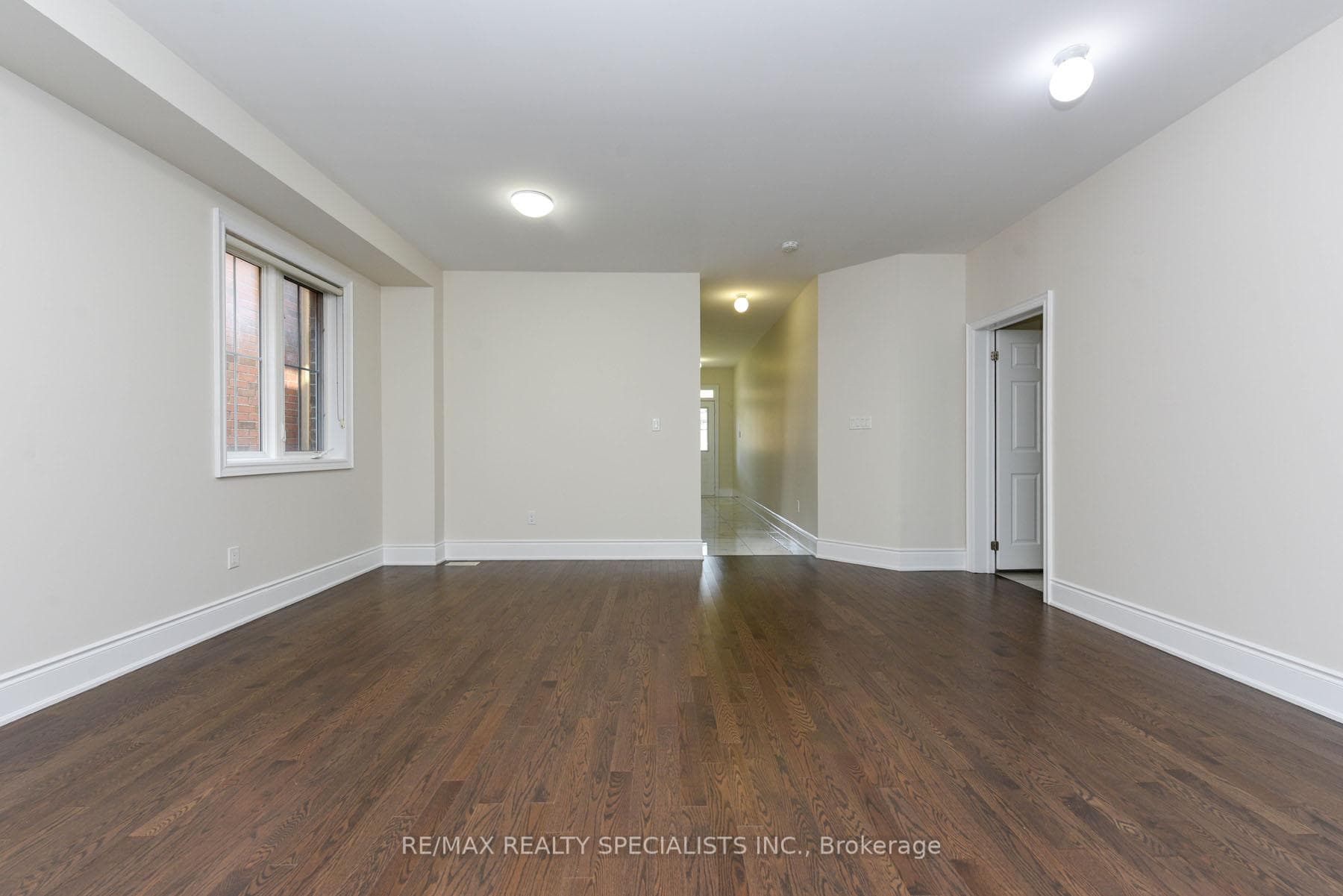 7 Buttonwood Road photo 6