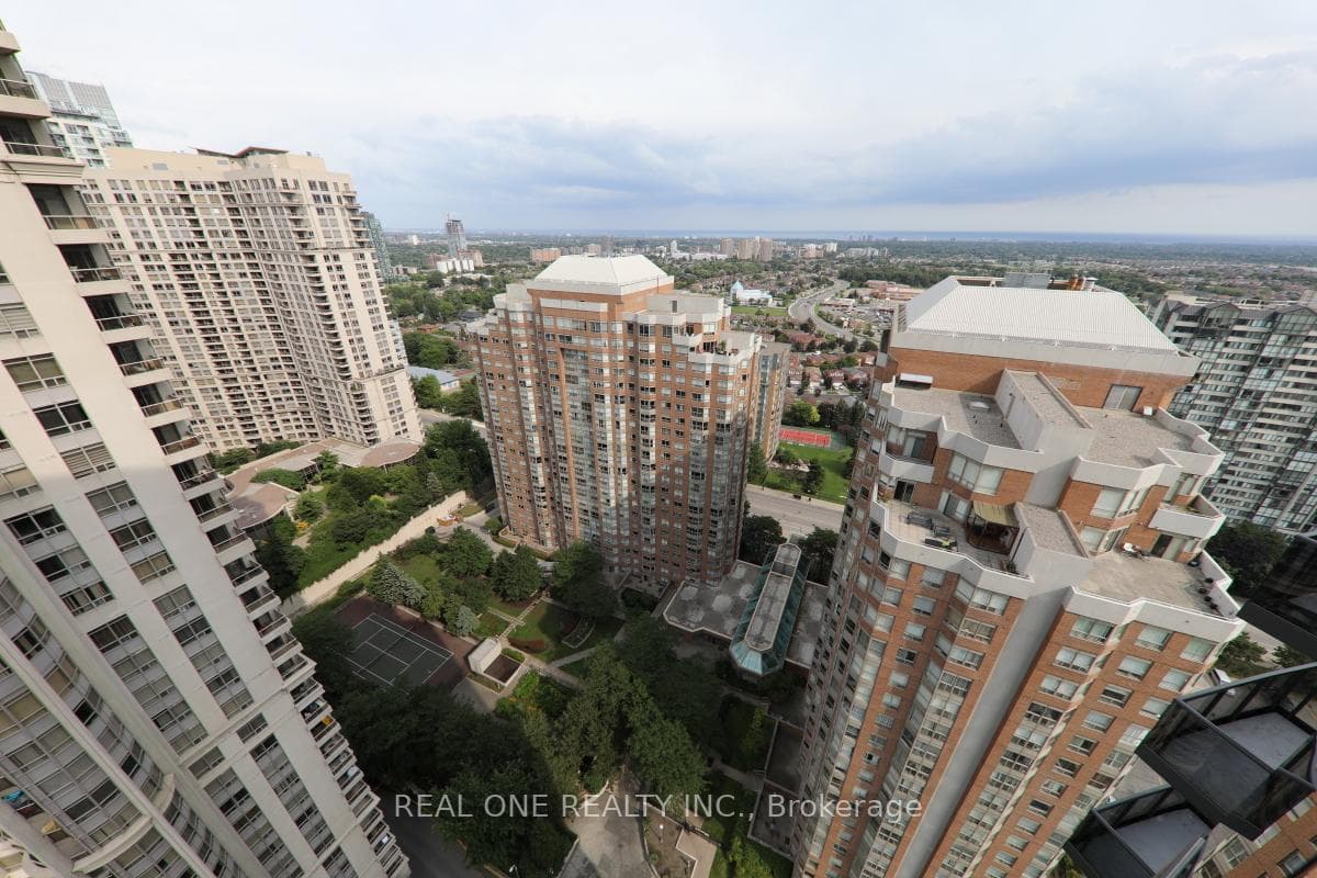 330 Burnhamthorpe Road Unit 2708 photo 7