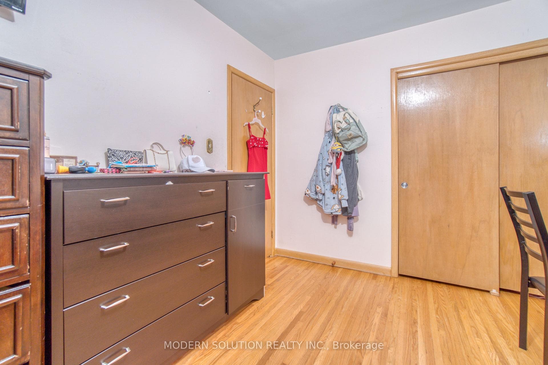 314 Strathcona Drive photo 19