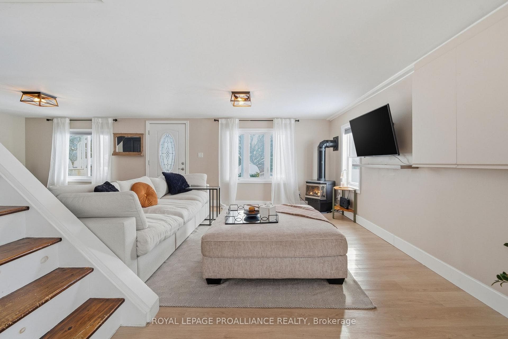 82 Manley Drive photo 15