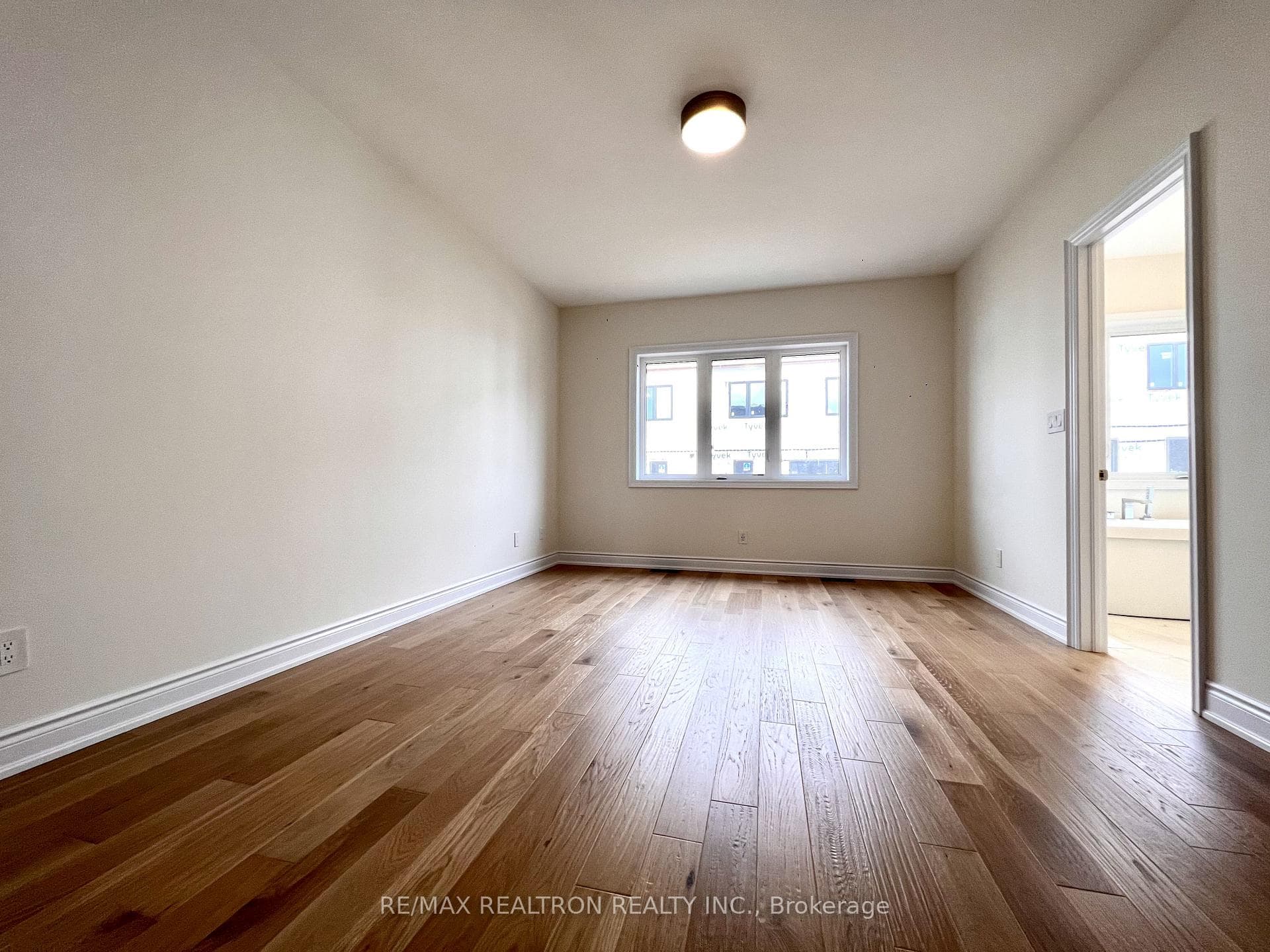 99 Bearberry Road photo 25