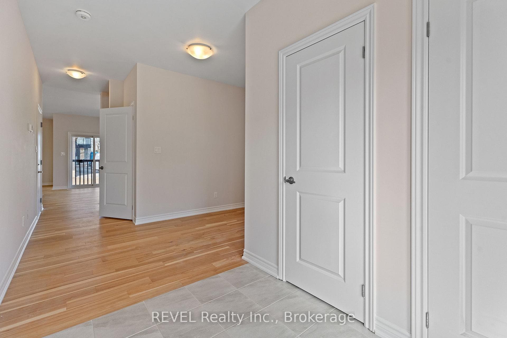 369 Gordon Avenue photo 3