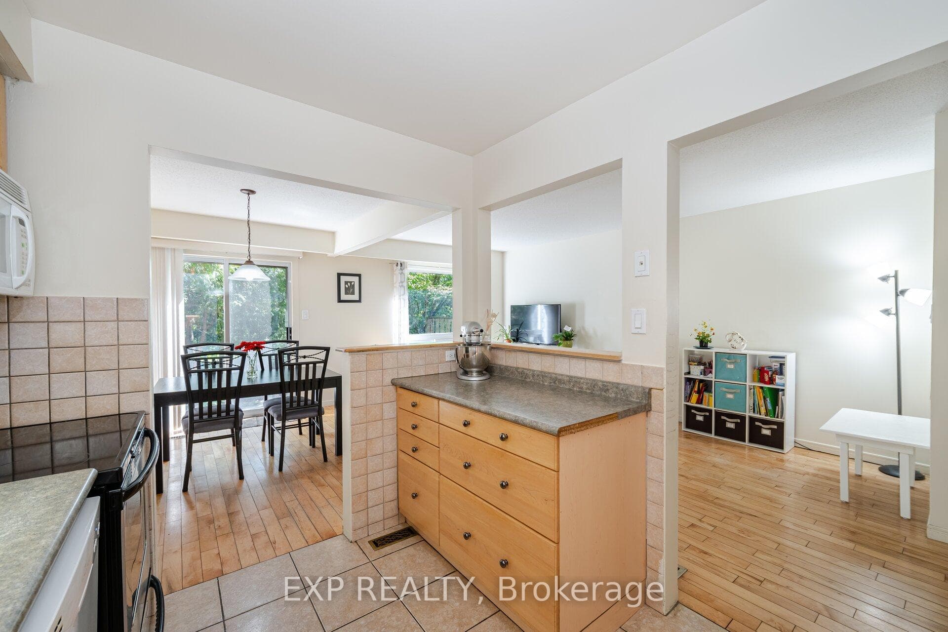60 Hanson Road Unit 80 photo 12