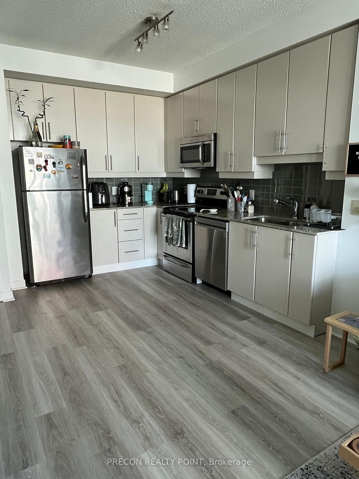 33 Bay Street Unit 3207 photo 6