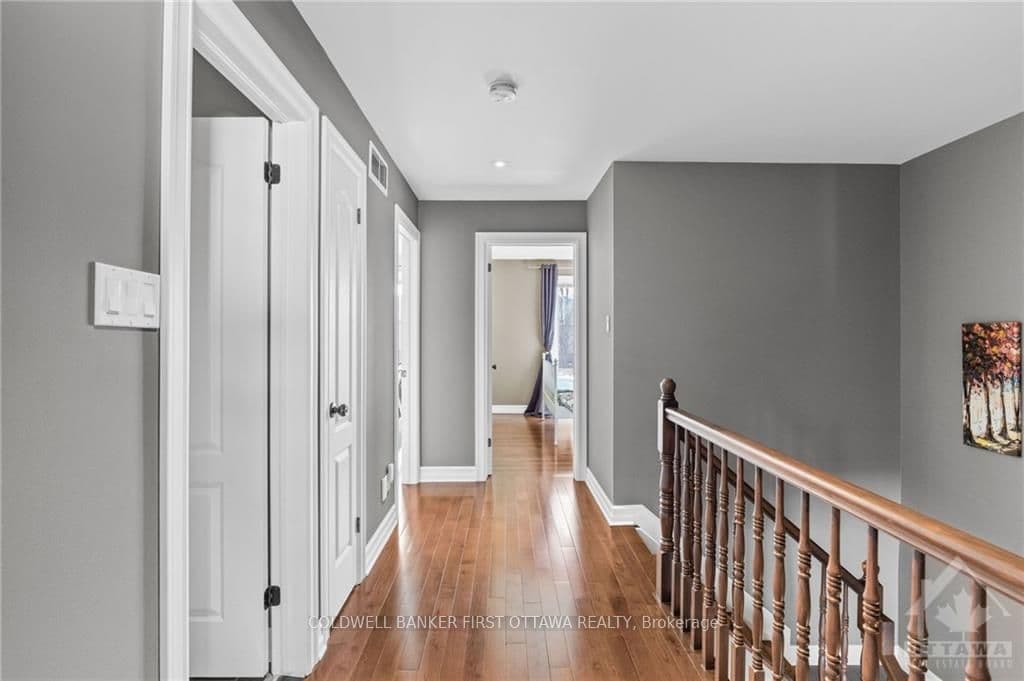 5 SHEPPARD'S GLEN Avenue photo 19