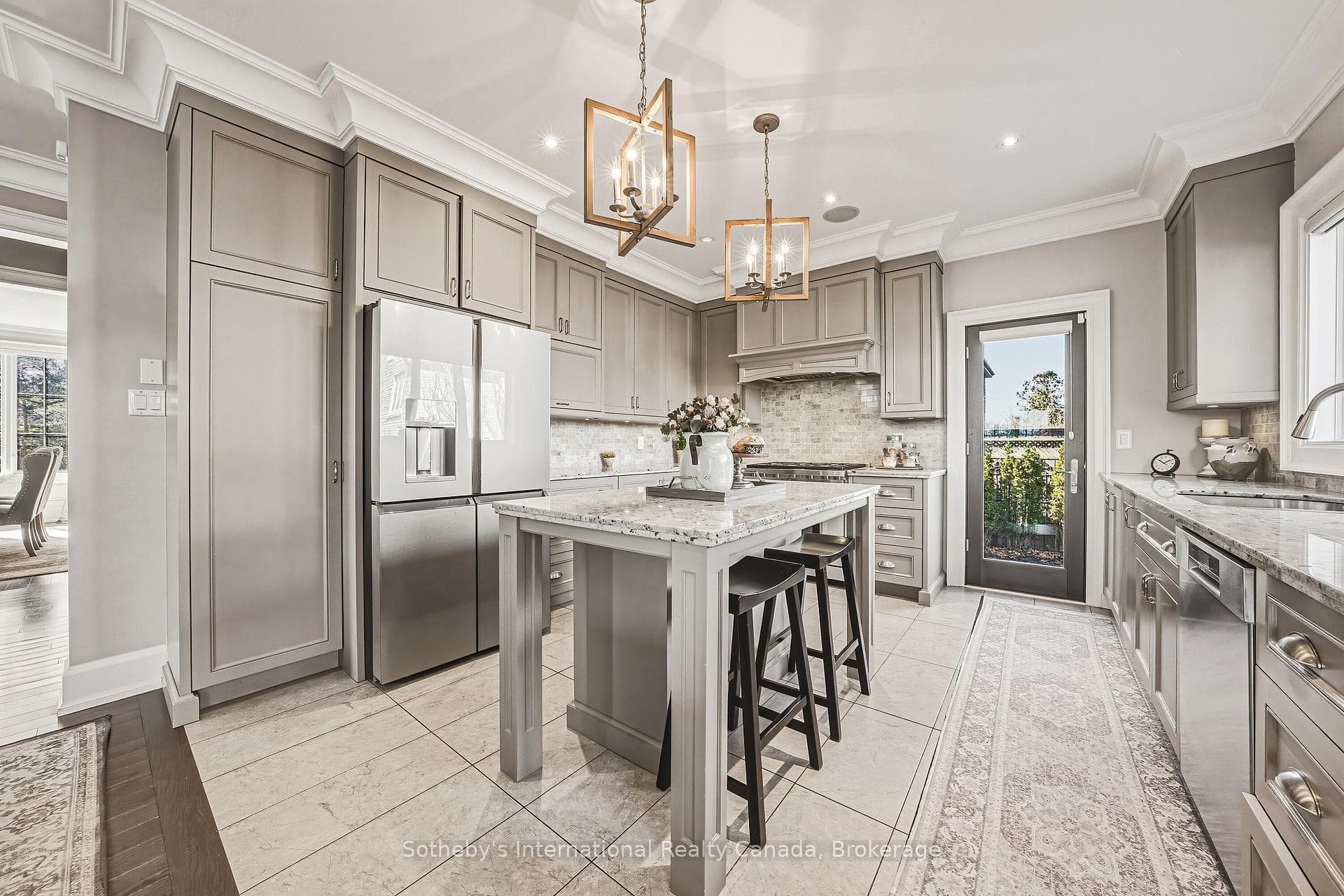 Gourmet Kitchen