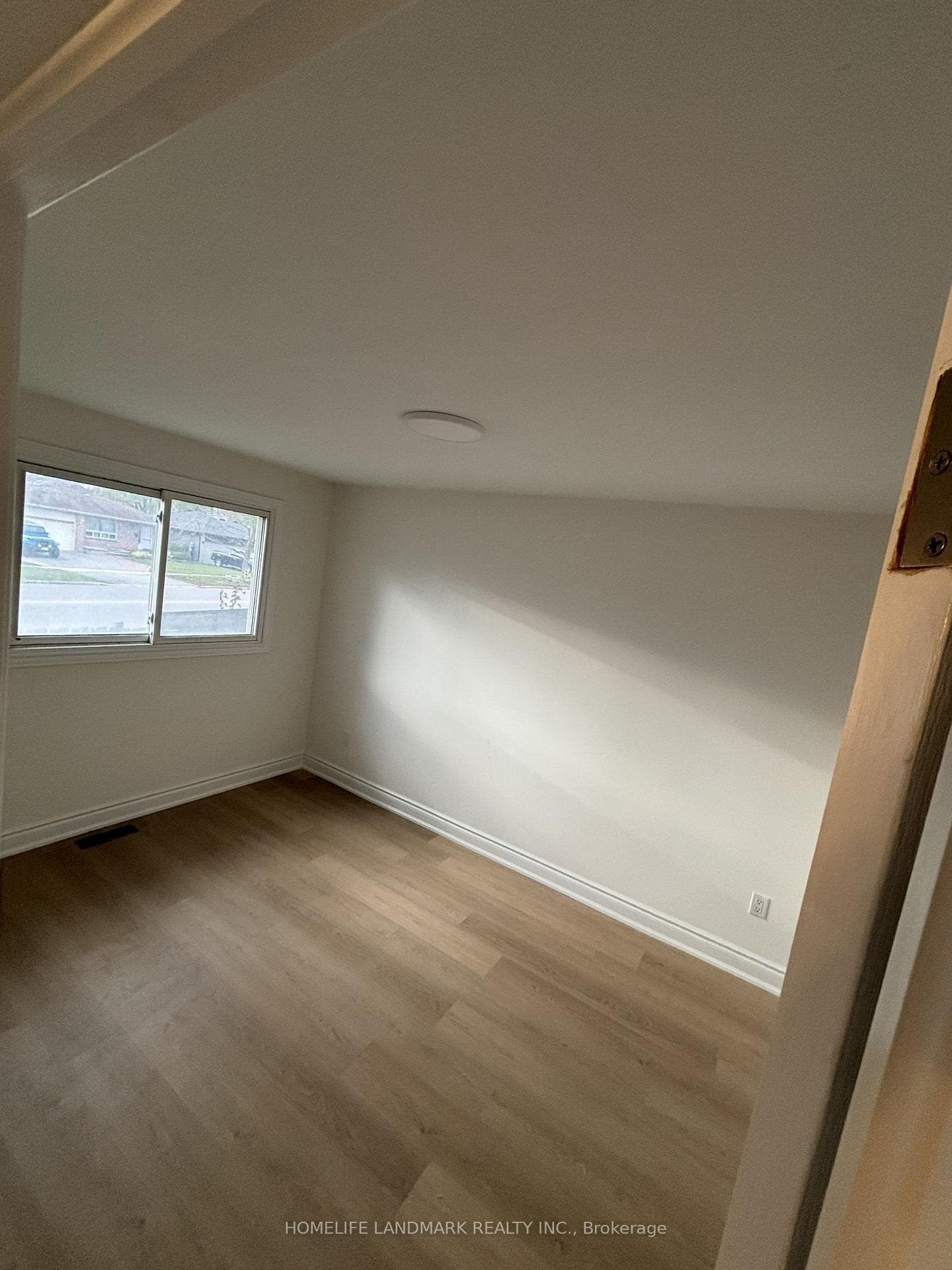 62 Austen Lane photo 12