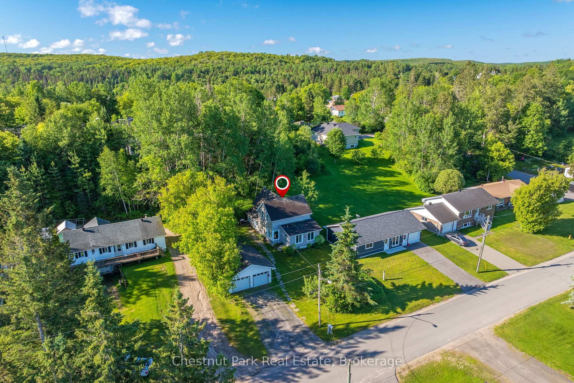 96 James Street photo 32